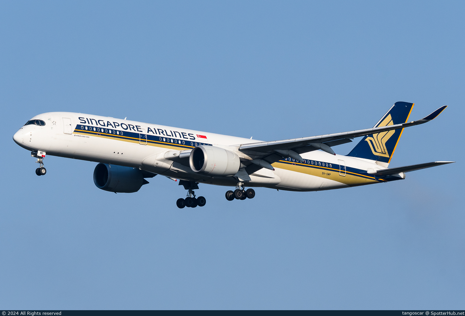 Photo of 9V-SMP - Airbus A350-941 operated by Singapore Airlines