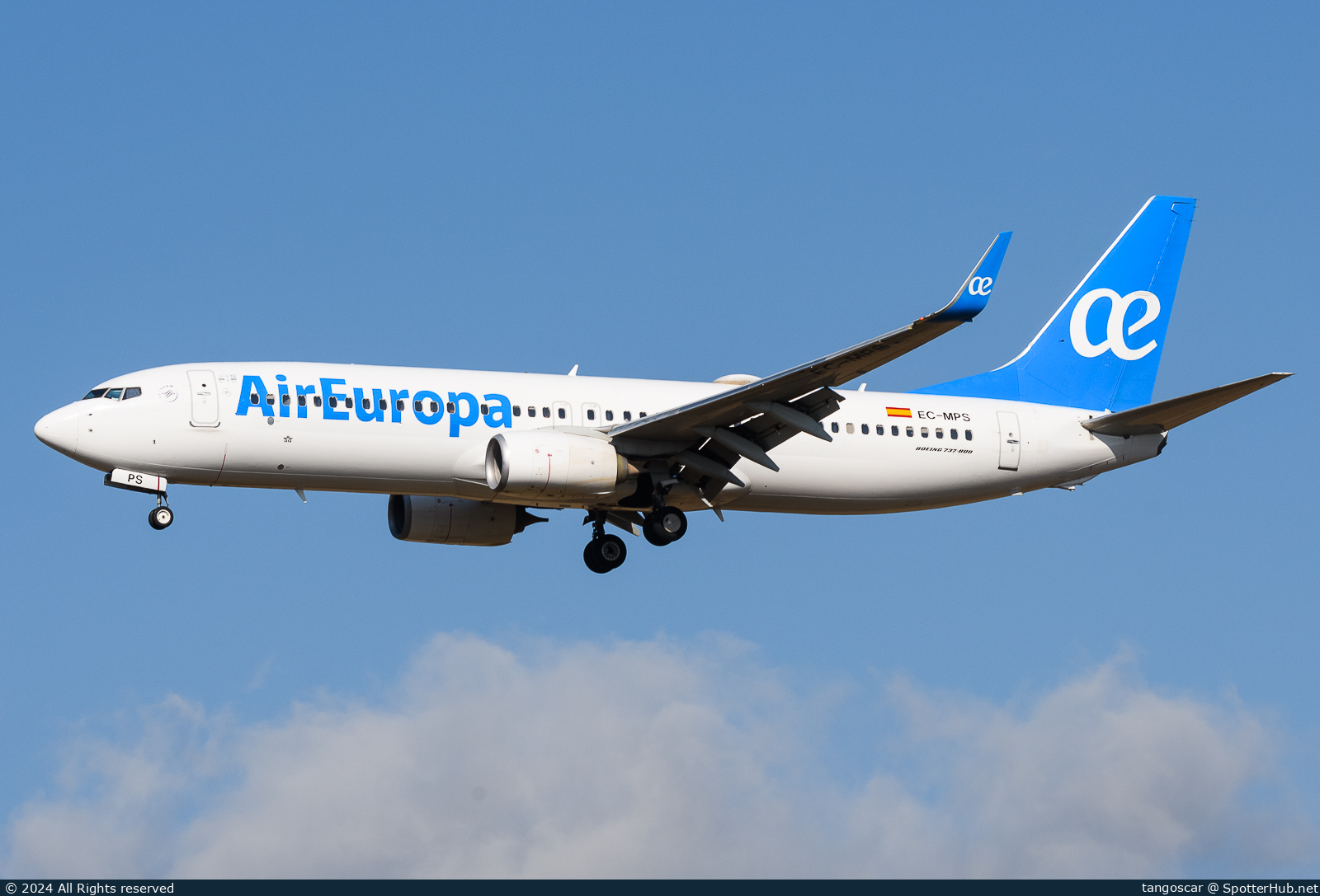 Photo of EC-MPS - Boeing 737-85P operated by Air Europa
