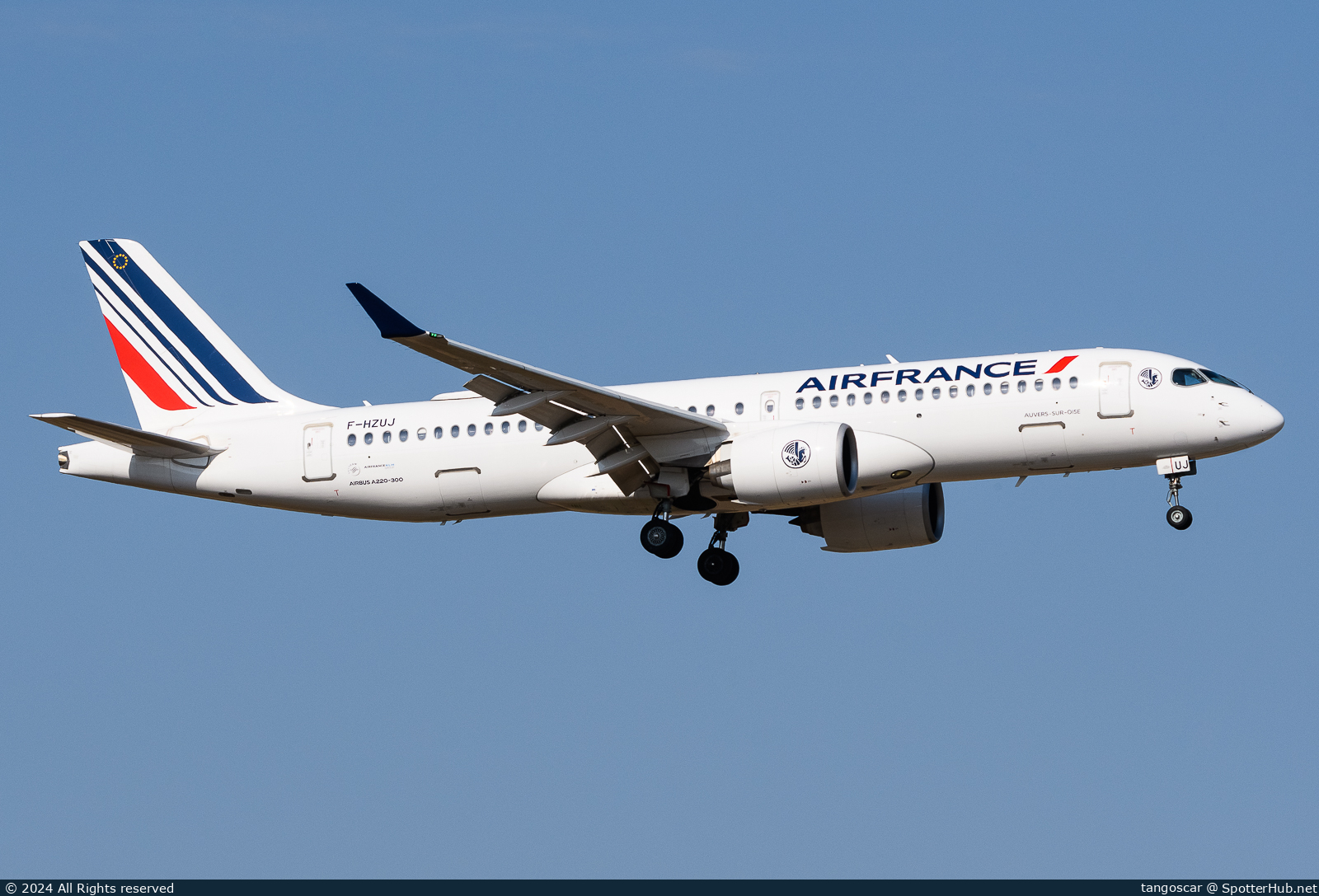 Photo of F-HZUJ - Airbus A220-300 operated by Air France