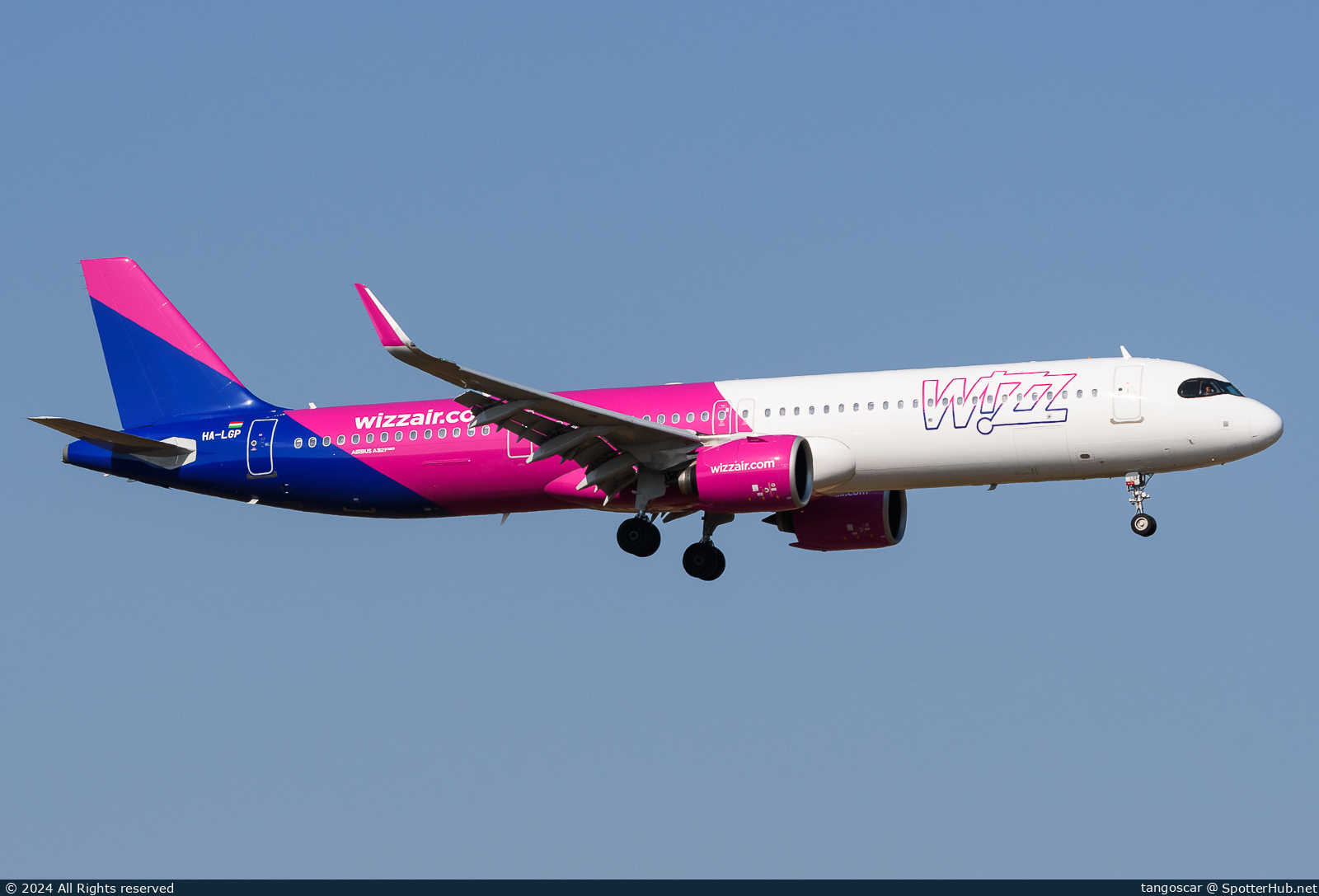 Photo of HA-LGP - Airbus A321-271NX operated by Wizz Air