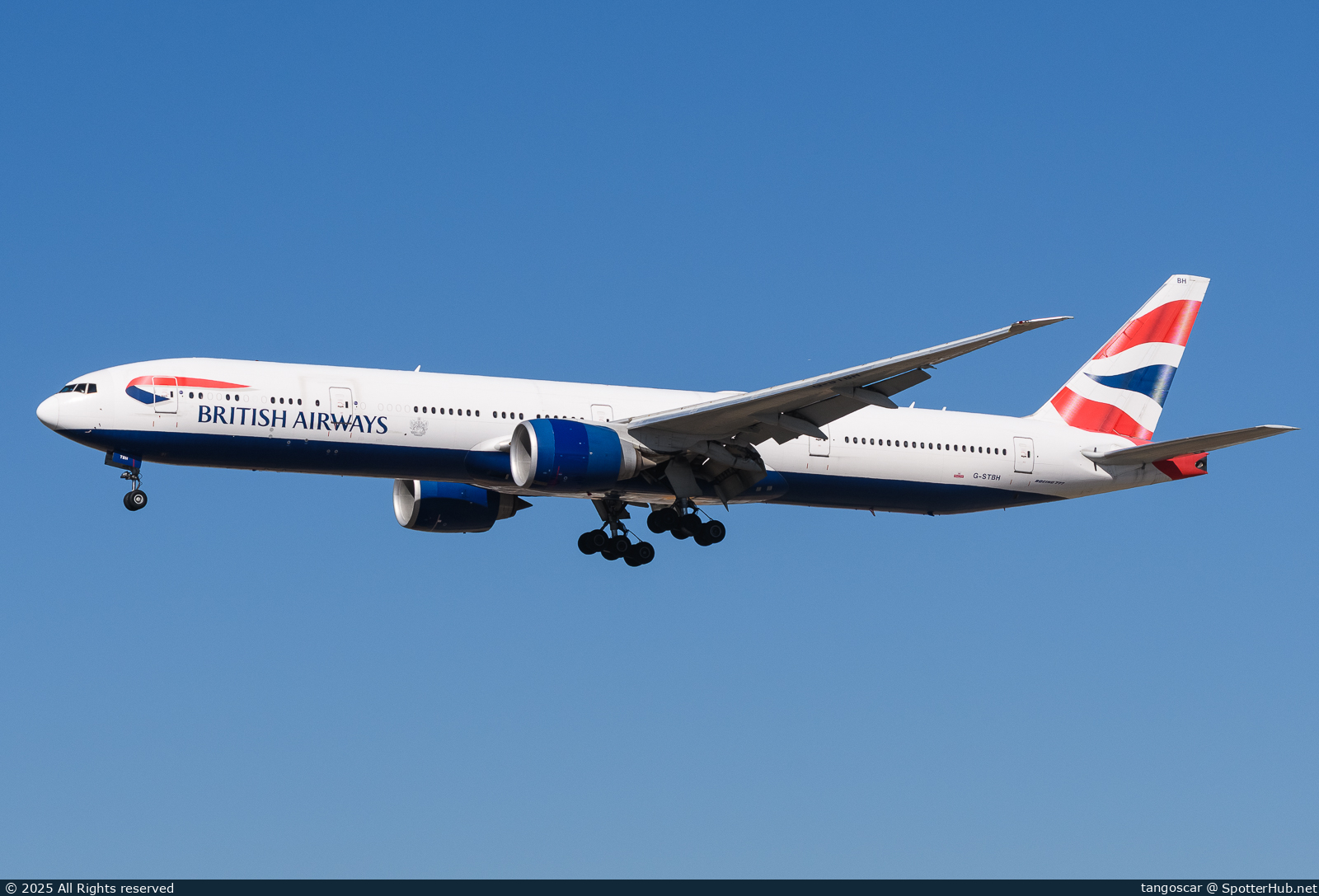 Photo of G-STBH - Boeing 777-336(ER) operated by British Airways