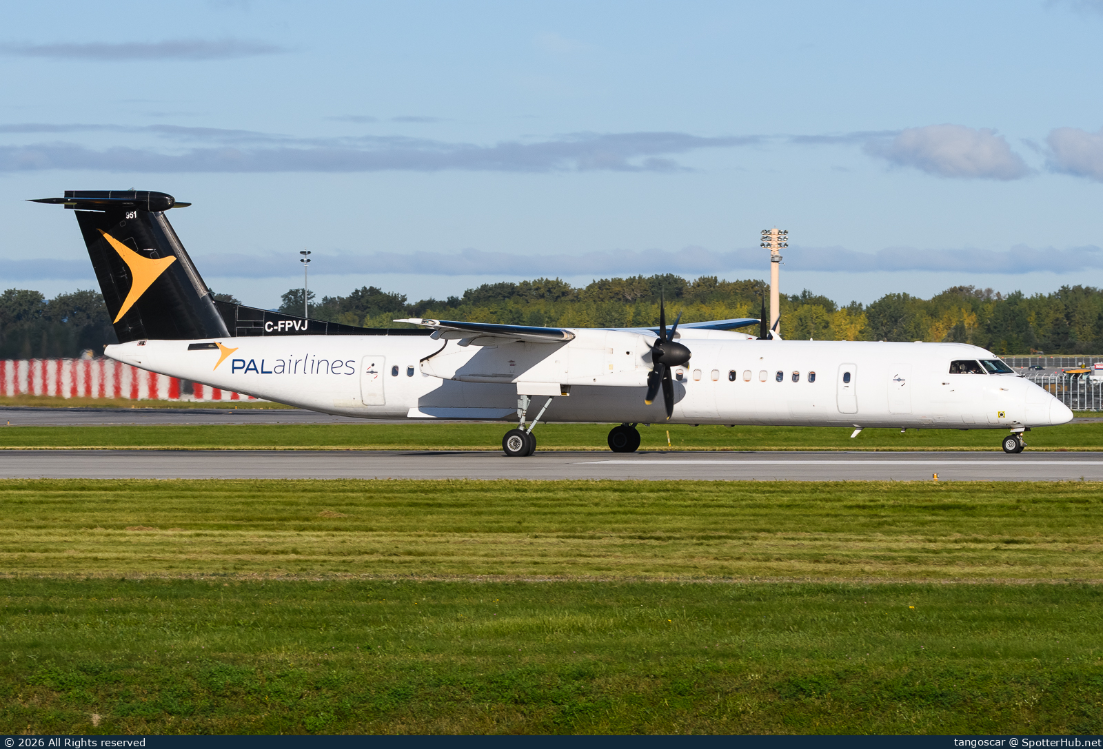 Photo of C-FPVJ - Bombardier DHC-8-402 Dash 8 Q400 operated by PAL Airlines