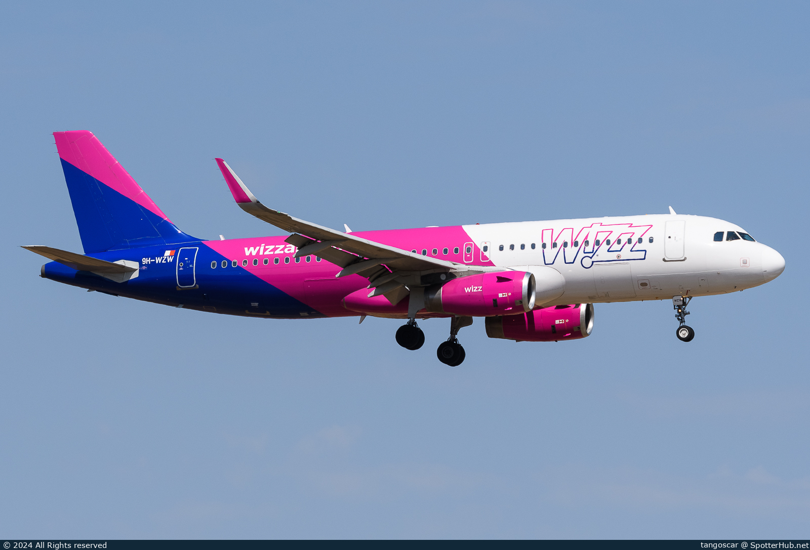 Photo of 9H-WZW - Airbus A320-232 operated by Wizz Air Malta