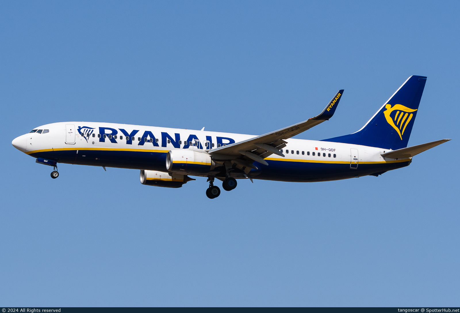 Photo of 9H-QDF - Boeing 737-8AS operated by Ryanair (opb Malta Air)