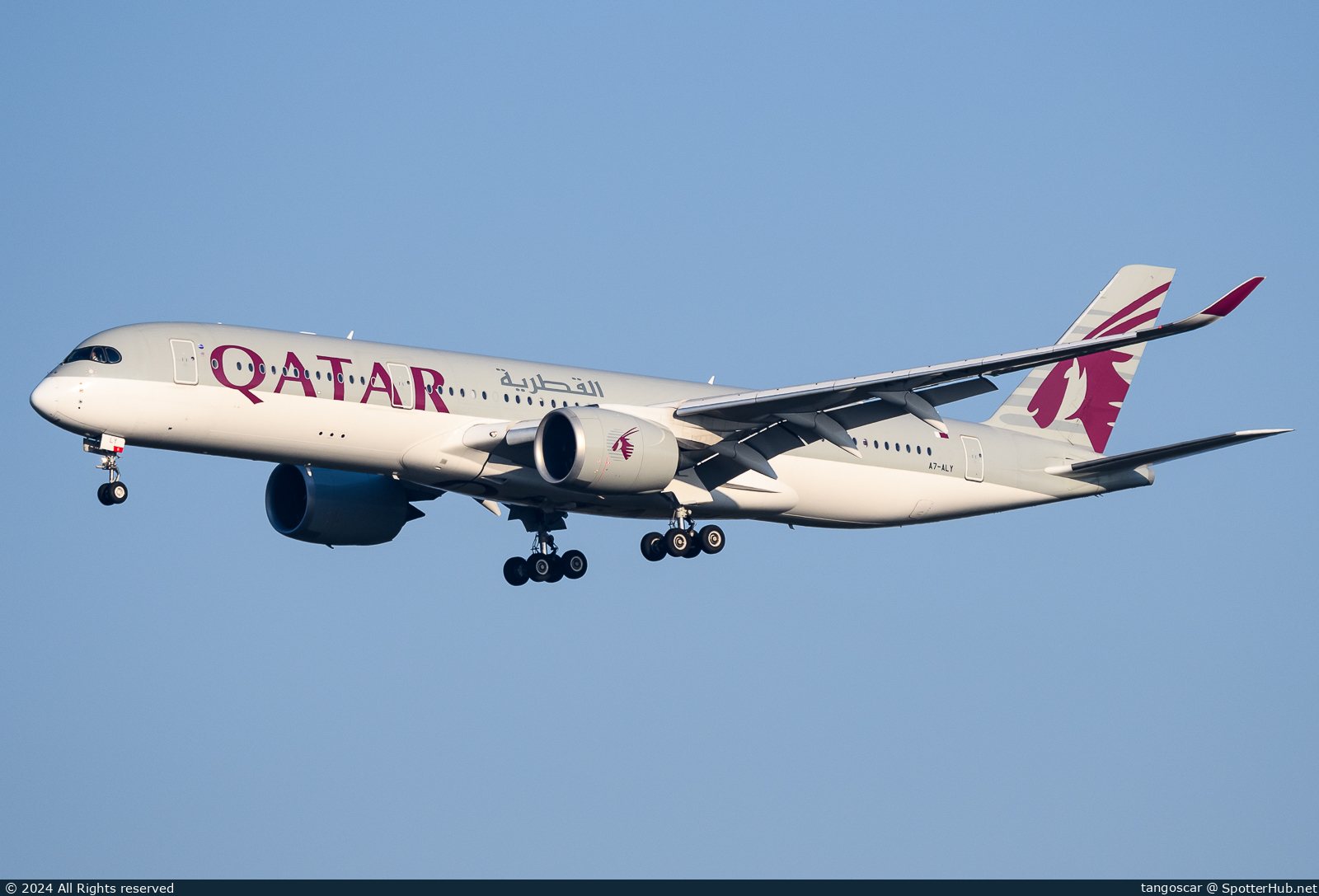 Photo of A7-ALY - Airbus A350-941 operated by Qatar Airways