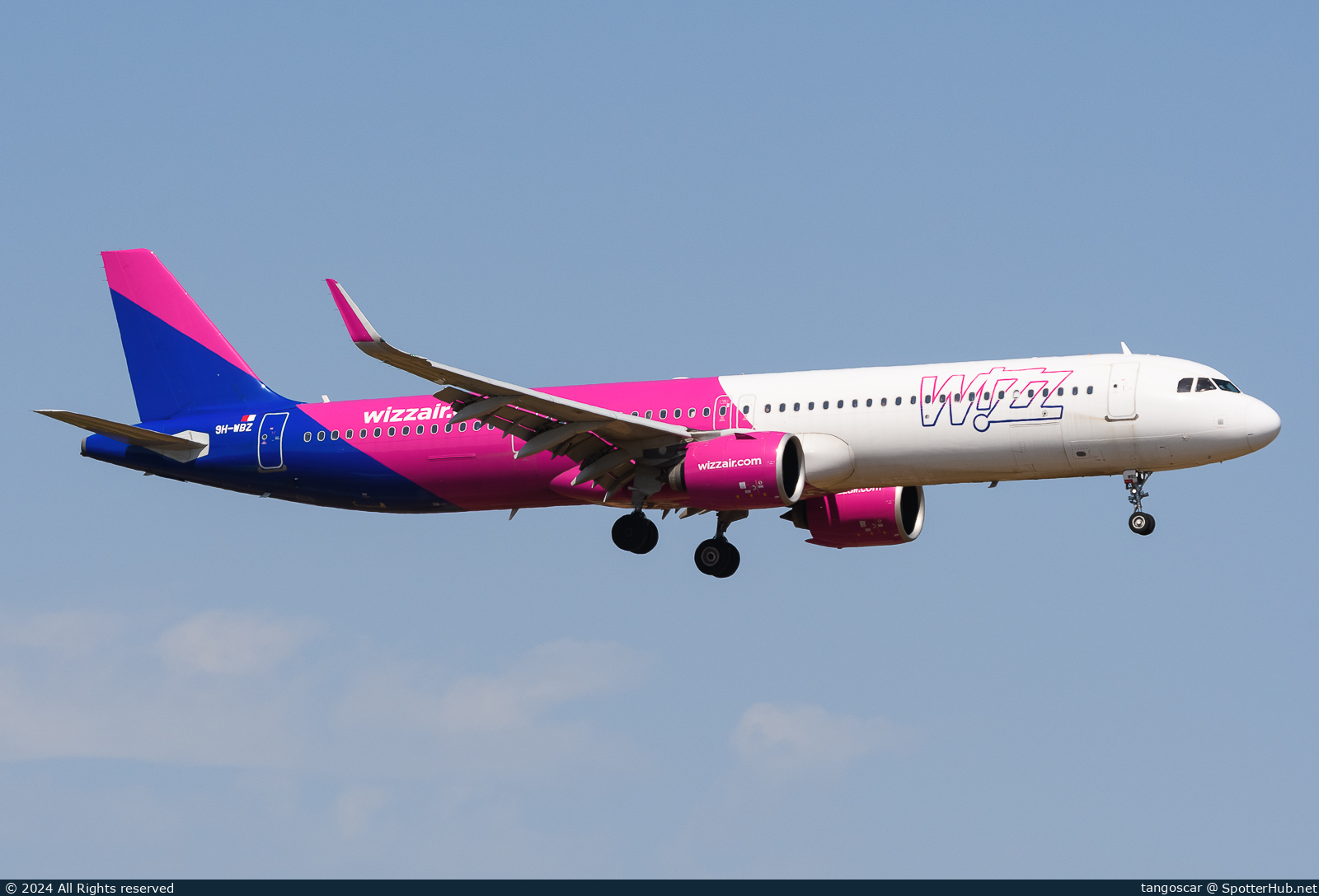 Photo of 9H-WBZ - Airbus A321-271NX operated by Wizz Air Malta
