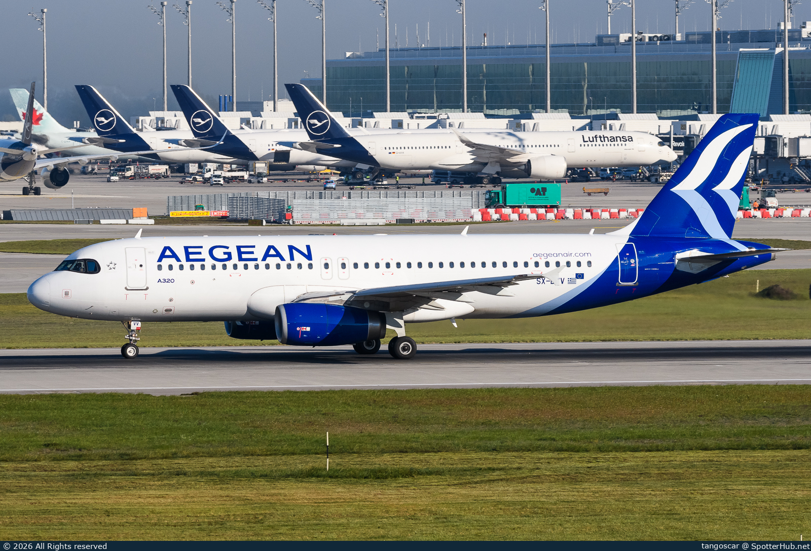 Photo of SX-DVV - Airbus A320-232 operated by Aegean Airlines