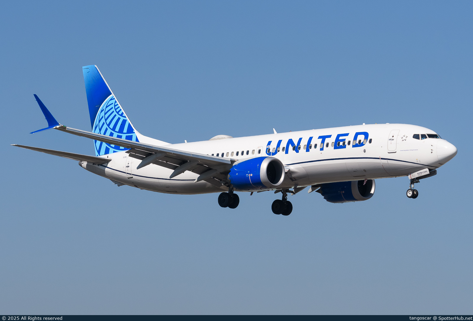 Photo of N17279 - Boeing 737 MAX 8 operated by United Airlines