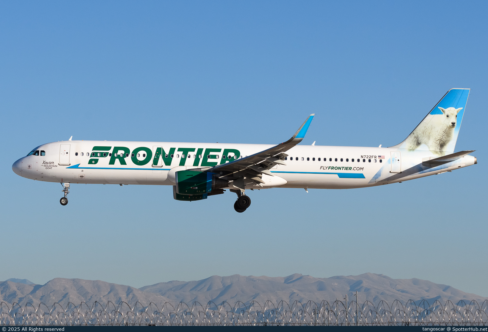 Photo of N722FR - Airbus A321-211 operated by Frontier Airlines