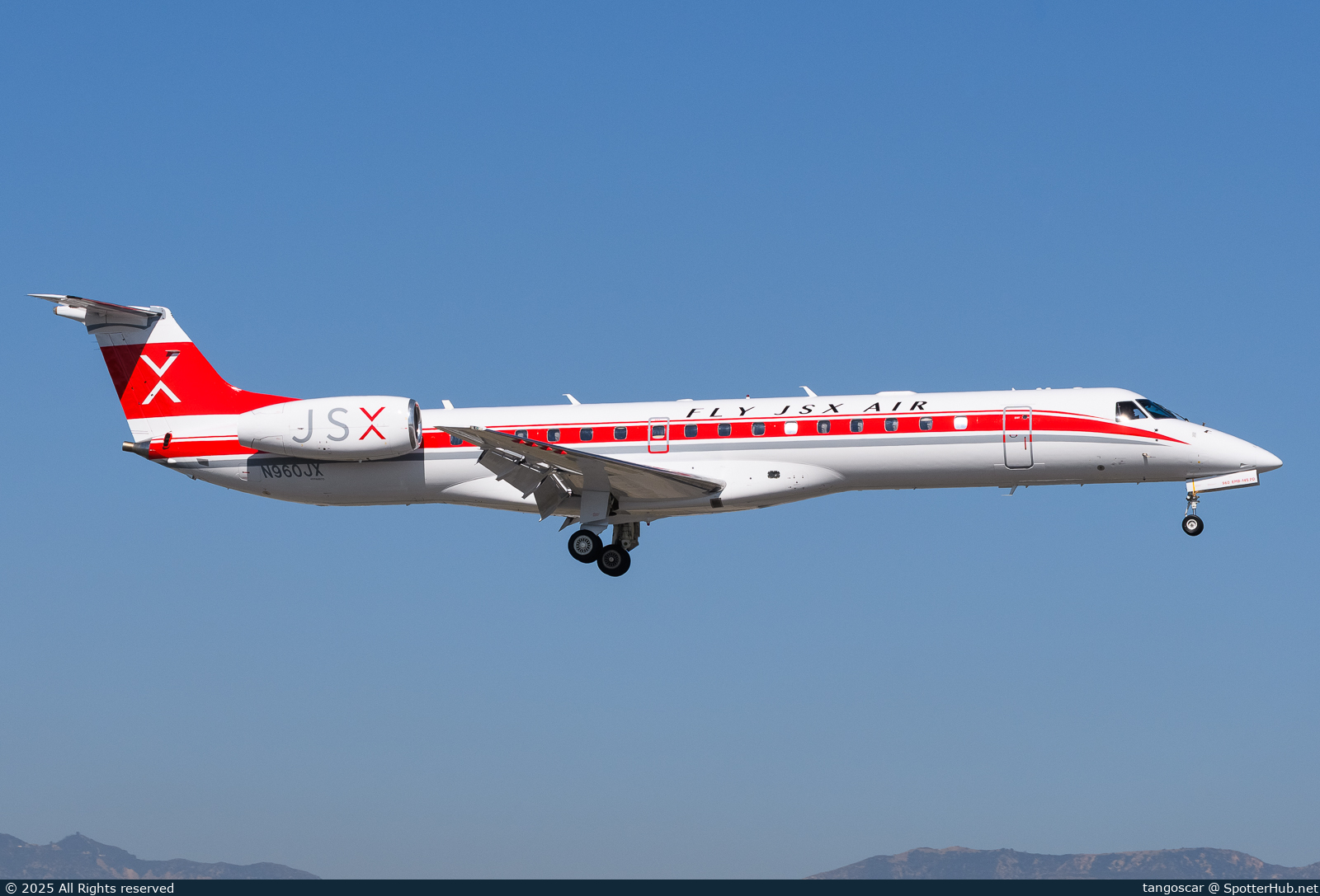 Photo of N960JX - Embraer ERJ-145LR operated by JetSuiteX