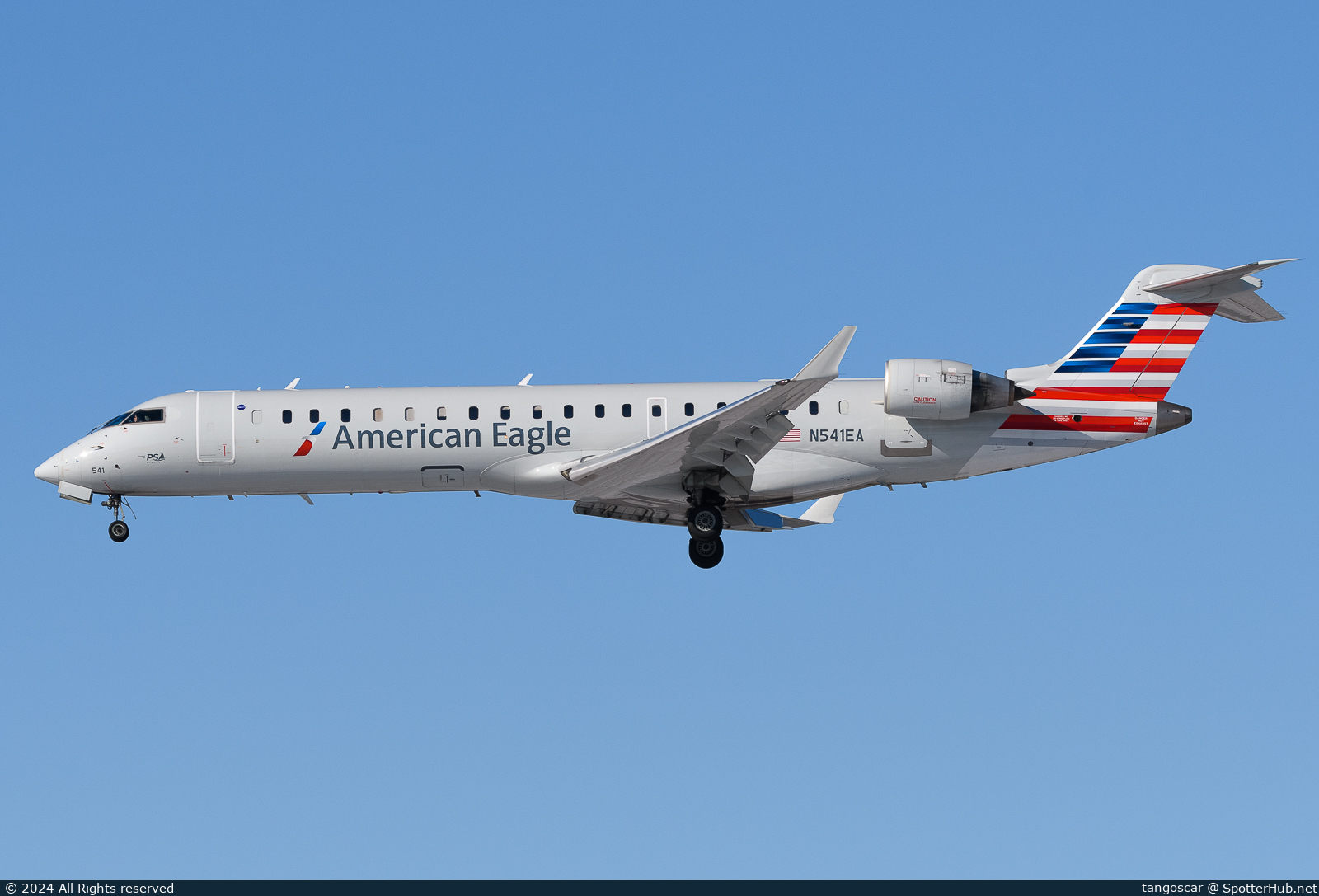 Photo of N541EA - Bombardier CRJ-702ER operated by American Eagle (opb PSA Airlines)