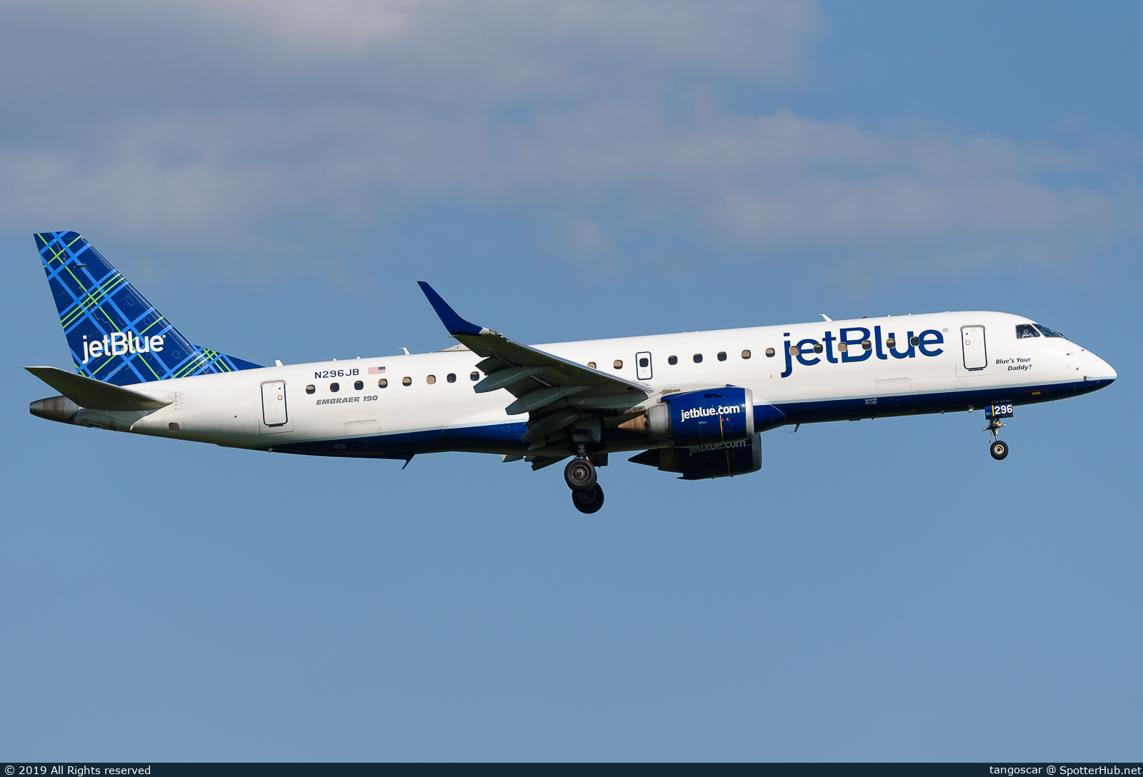 Photo of N296JB - Embraer ERJ-190AR operated by jetBlue Airways