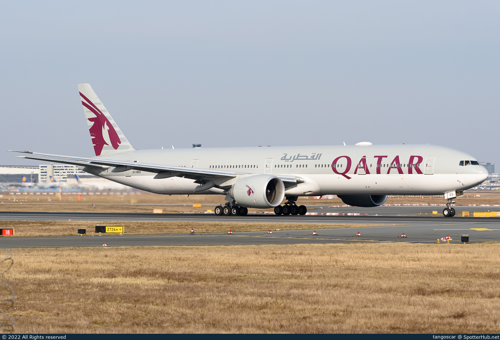 Photo of A7-BES - Boeing 777-3DZ(ER) operated by Qatar Airways