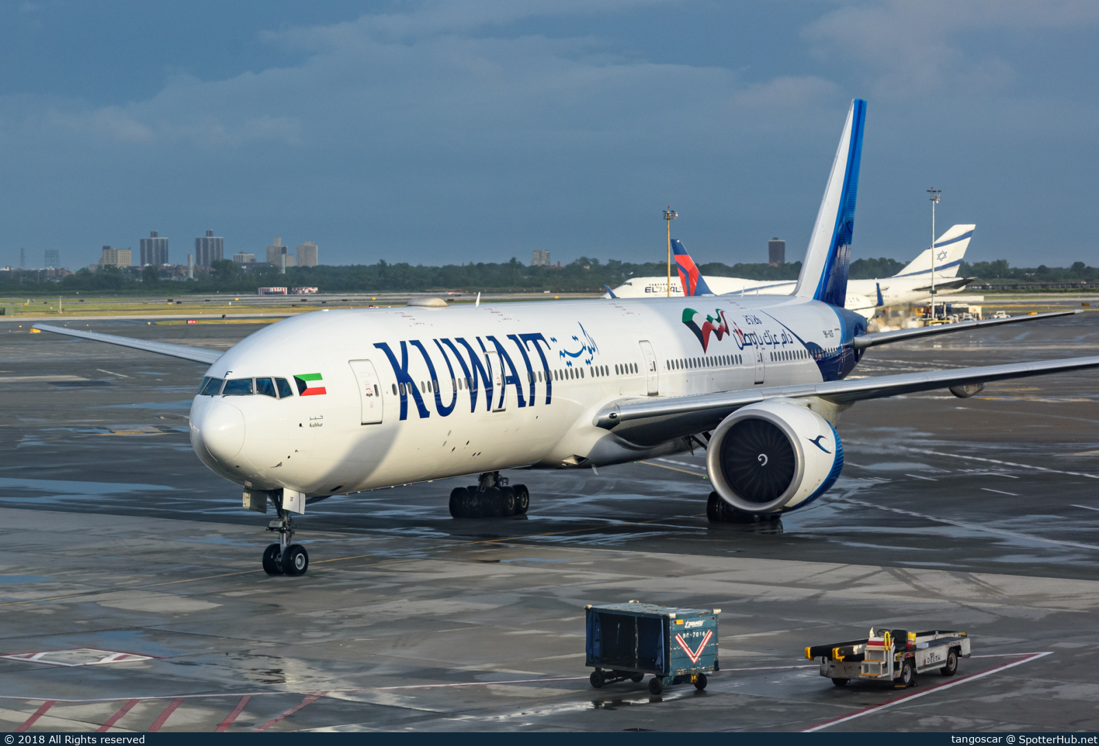 Photo of 9K-AOF - Boeing 777-369(ER) operated by Kuwait Airways