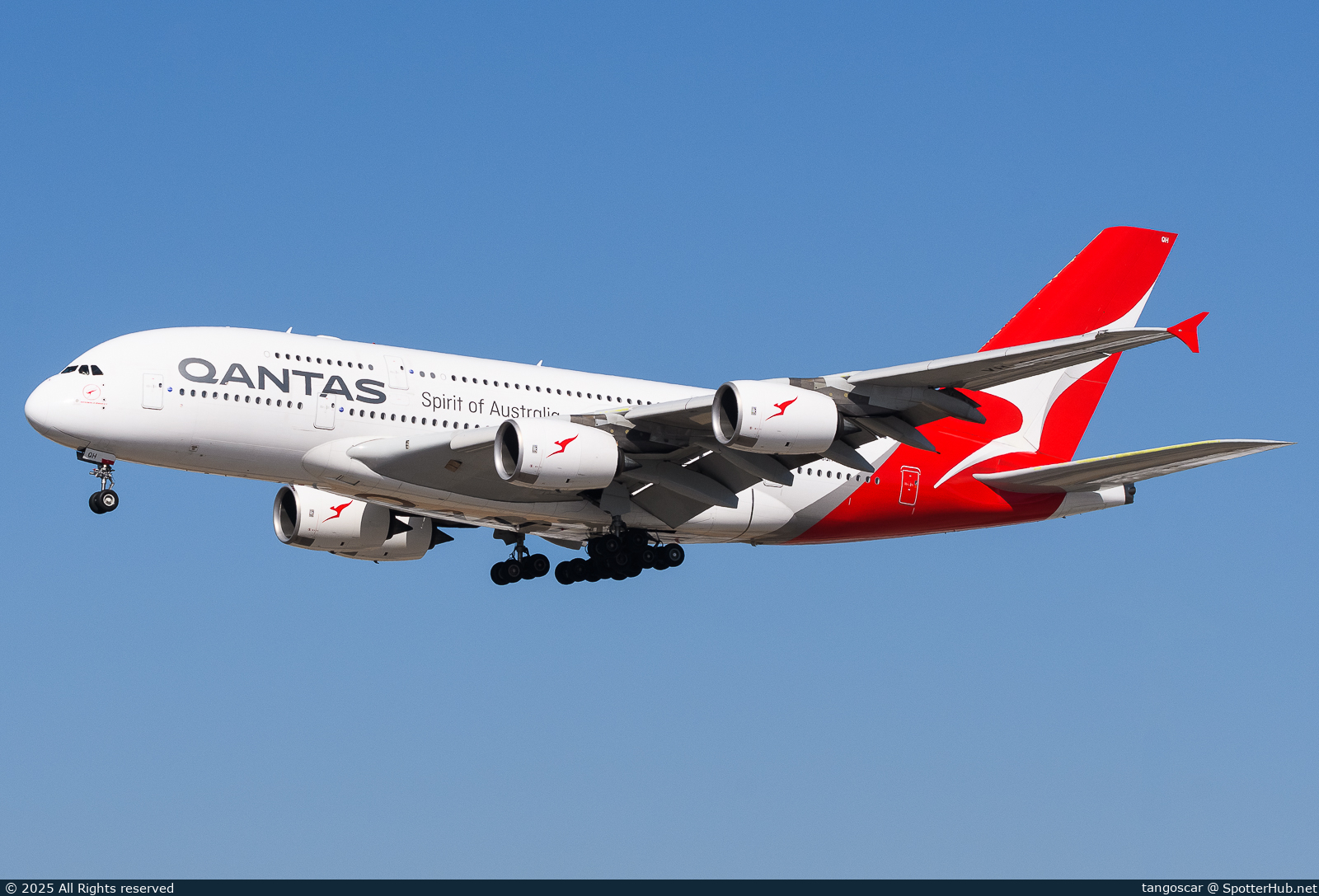 Photo of VH-OQH - Airbus A380-842 operated by Qantas