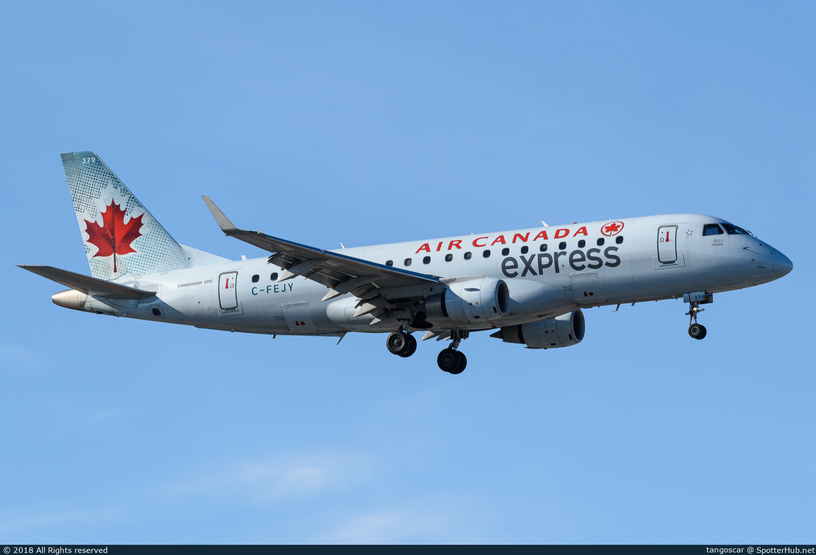 Photo of C-FEJY - Embraer ERJ-175SU operated by Air Canada Express (opb Sky Regional Airlines)