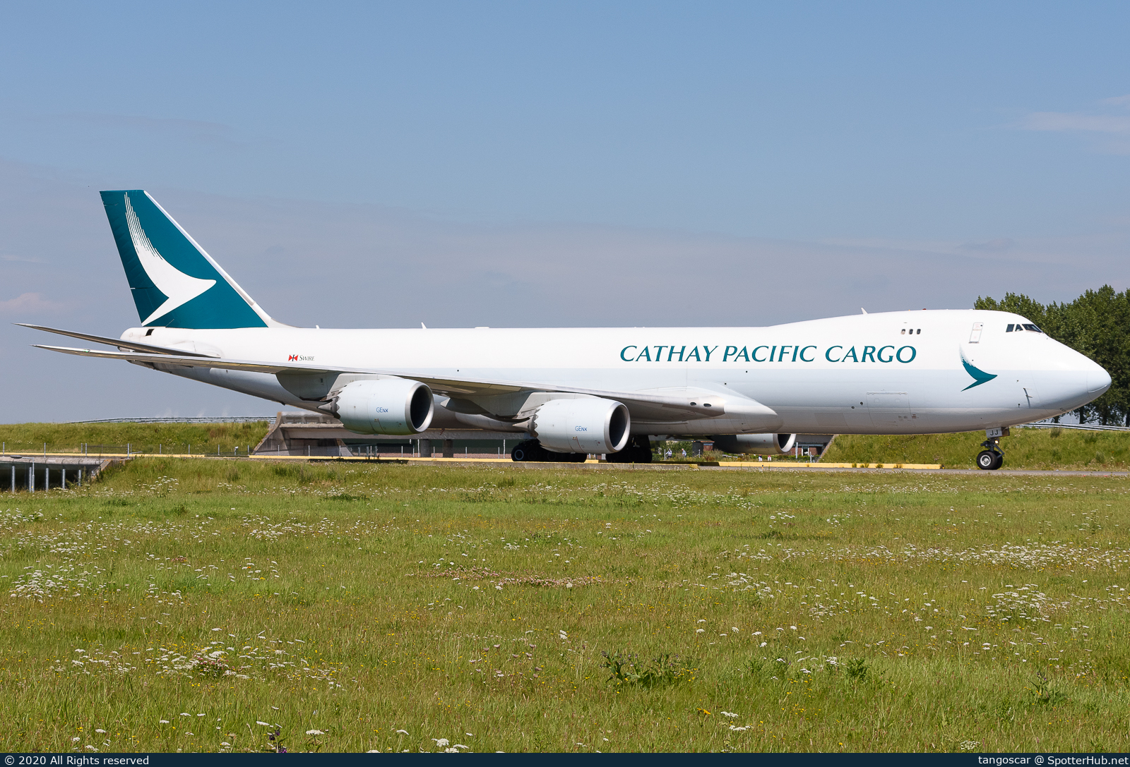 Photo of B-LJJ - Boeing 747-867F operated by Cathay Pacific Cargo