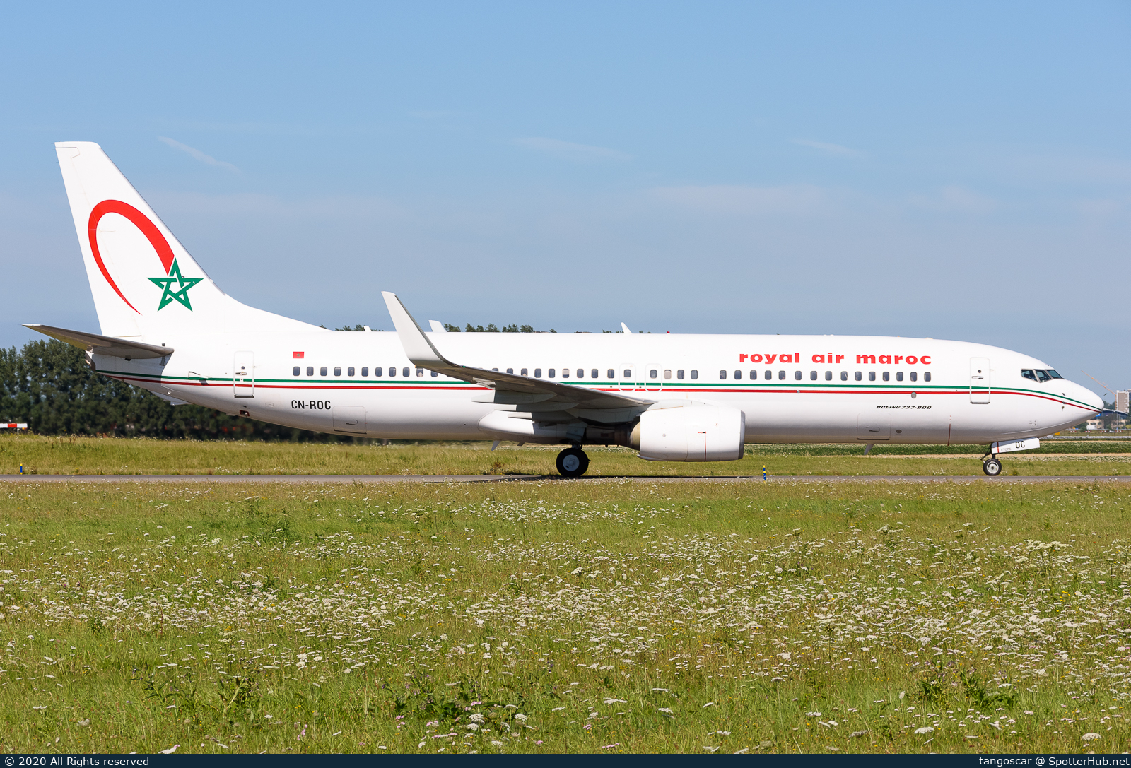 Photo of CN-ROC - Boeing 737-8B6 operated by Royal Air Maroc