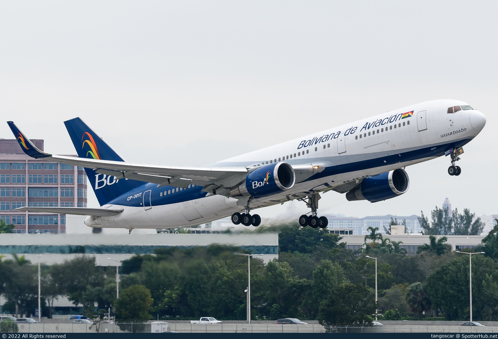 Photo of CP-3017 - Boeing 767-328(ER) operated by Boliviana de Aviación