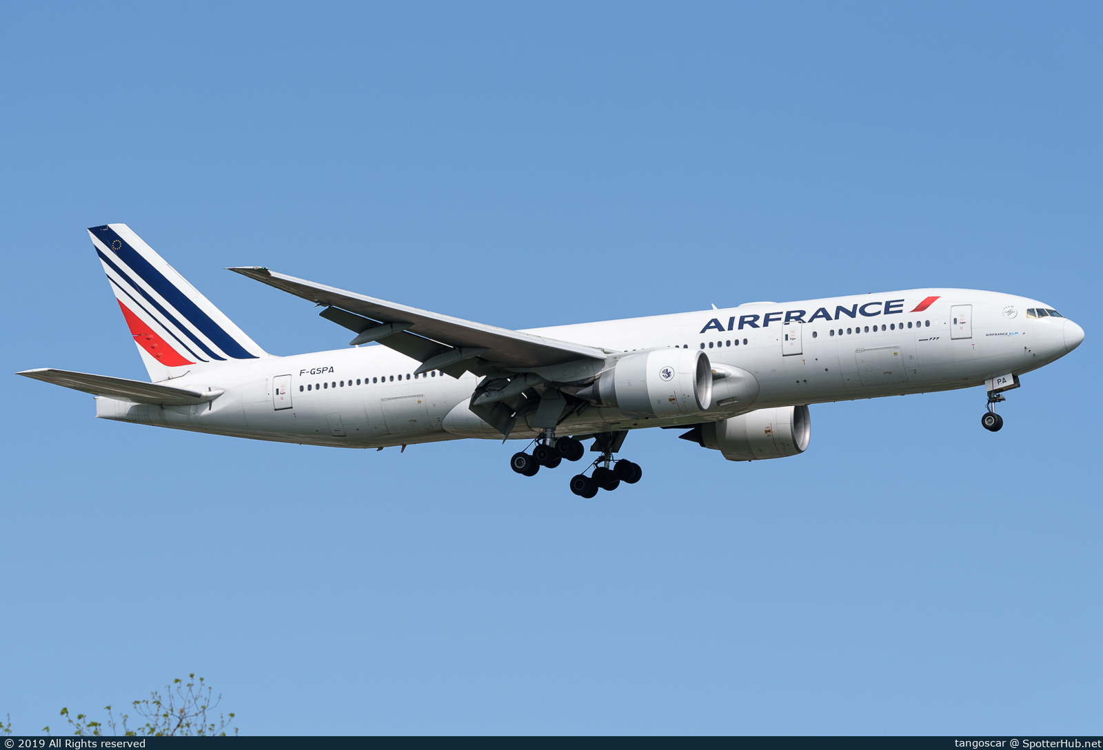 Photo of F-GSPA - Boeing 777-228(ER) operated by Air France