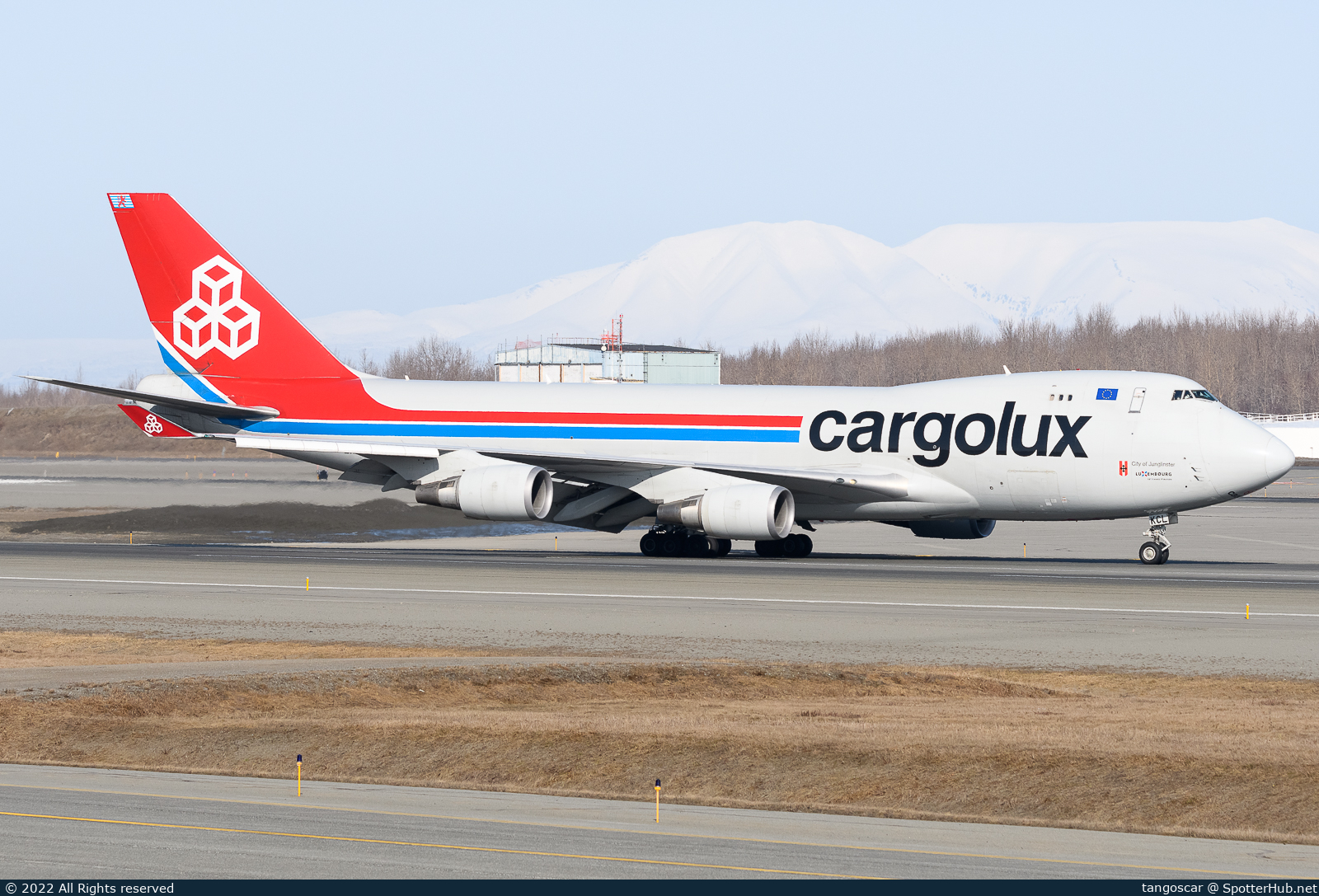 Photo of LX-KCL - Boeing 747-4HAF(ER) operated by Cargolux
