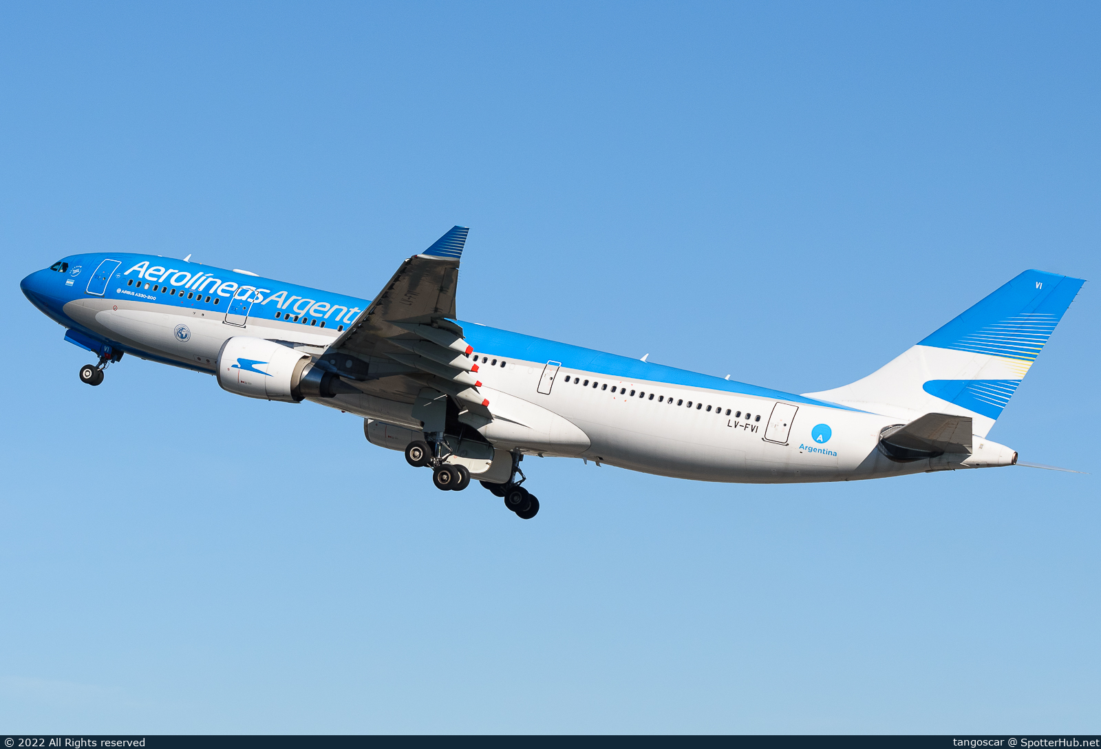 Photo of LV-FVI - Airbus A330-202 operated by Aerolíneas Argentinas