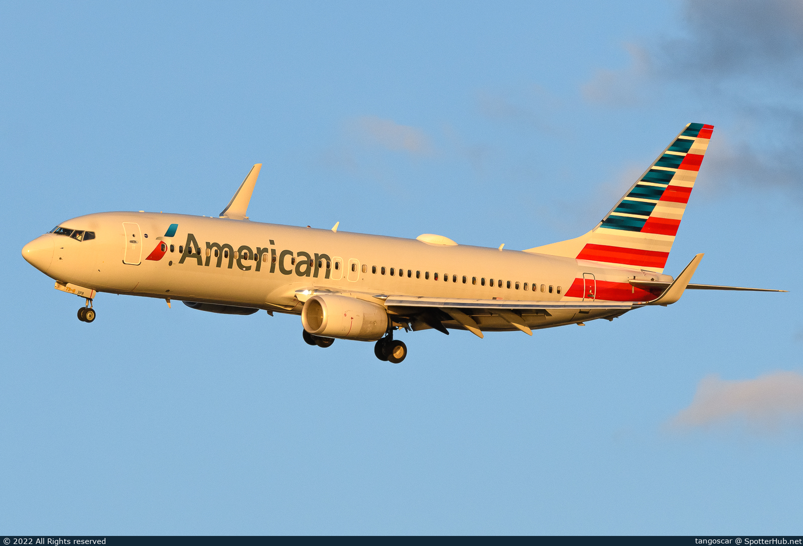 Photo of N346PR - Boeing 737-823 operated by American Airlines