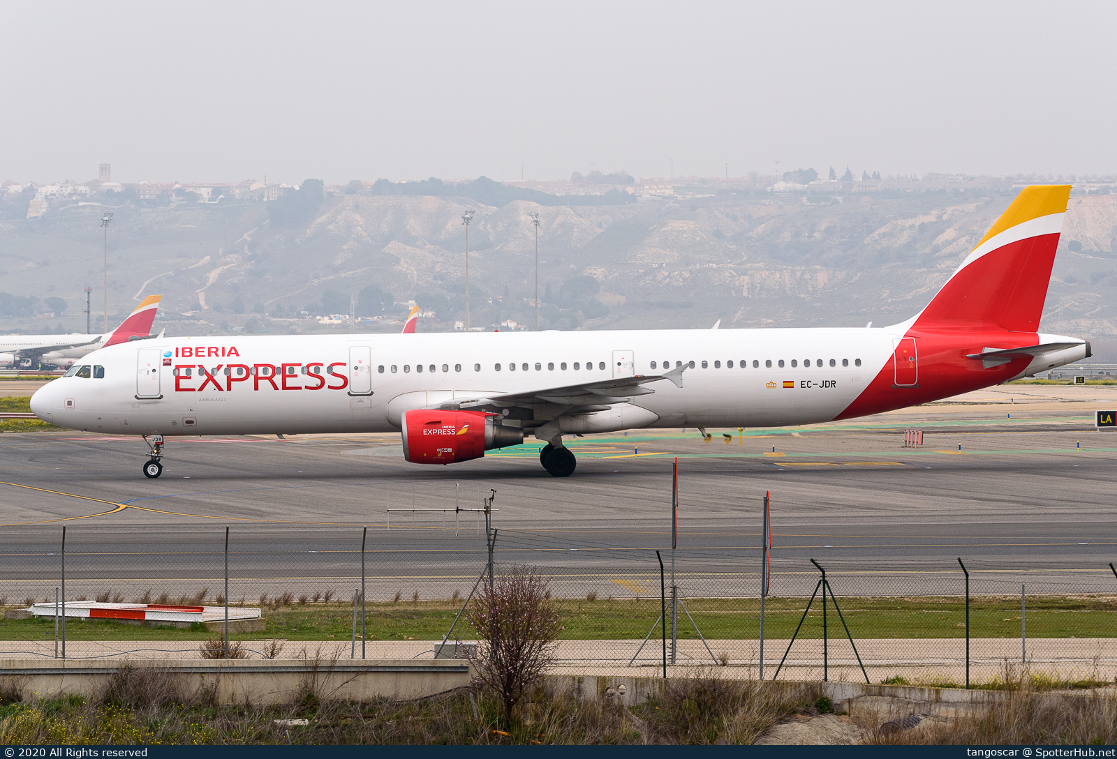 Photo of EC-JDR - Airbus A321-213 operated by Iberia Express