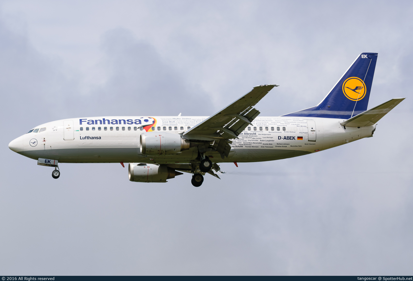 Photo of D-ABEK - Boeing 737-330 operated by Lufthansa