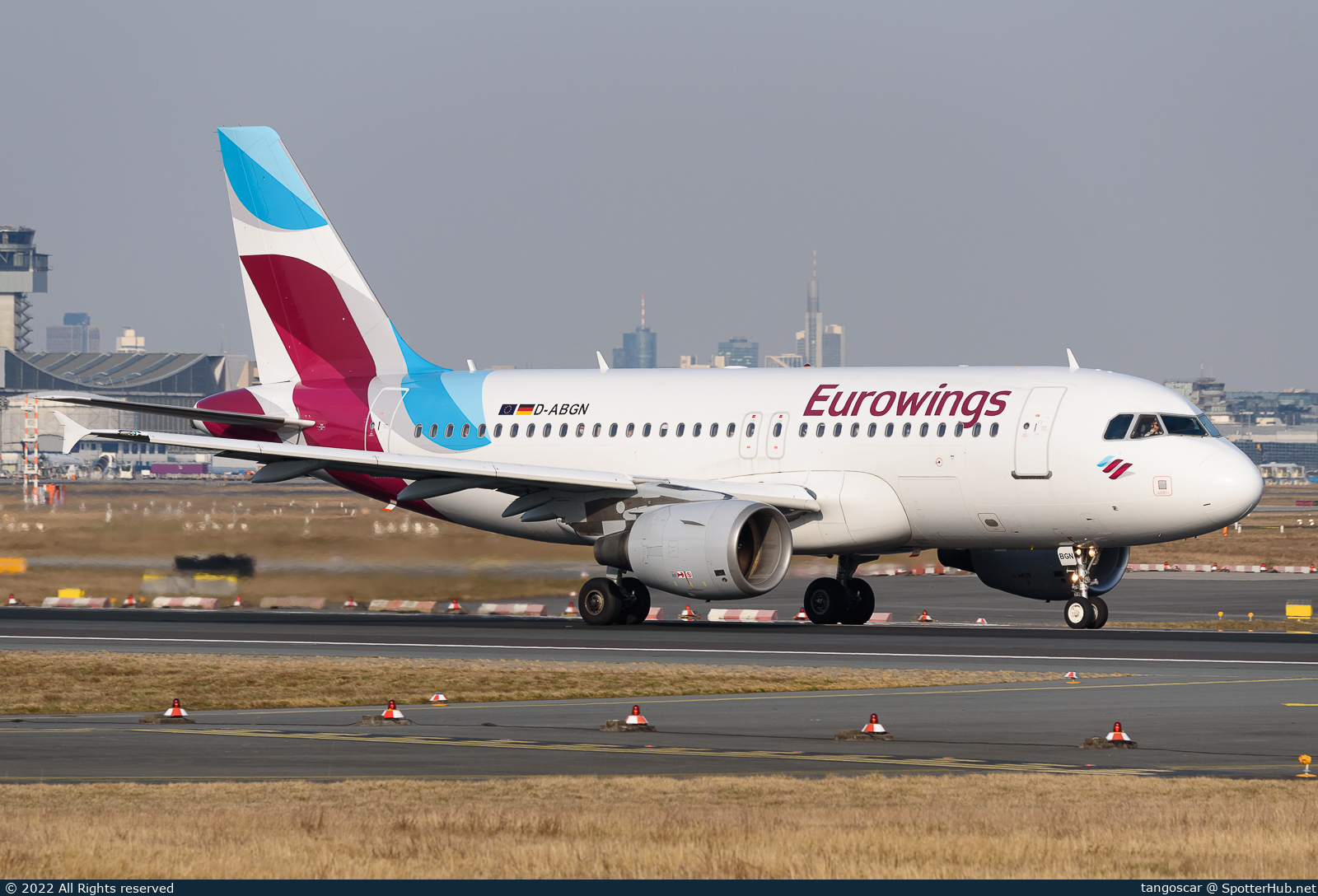 Photo of D-ABGN - Airbus A319-112 operated by Eurowings