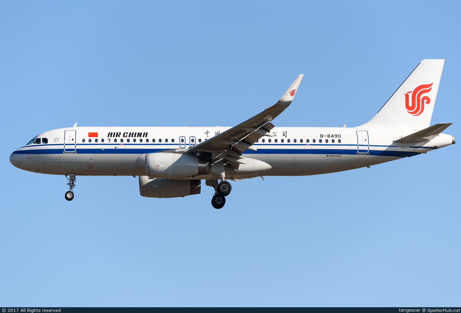 Photo of B-8490 - Airbus A320-232 operated by Air China