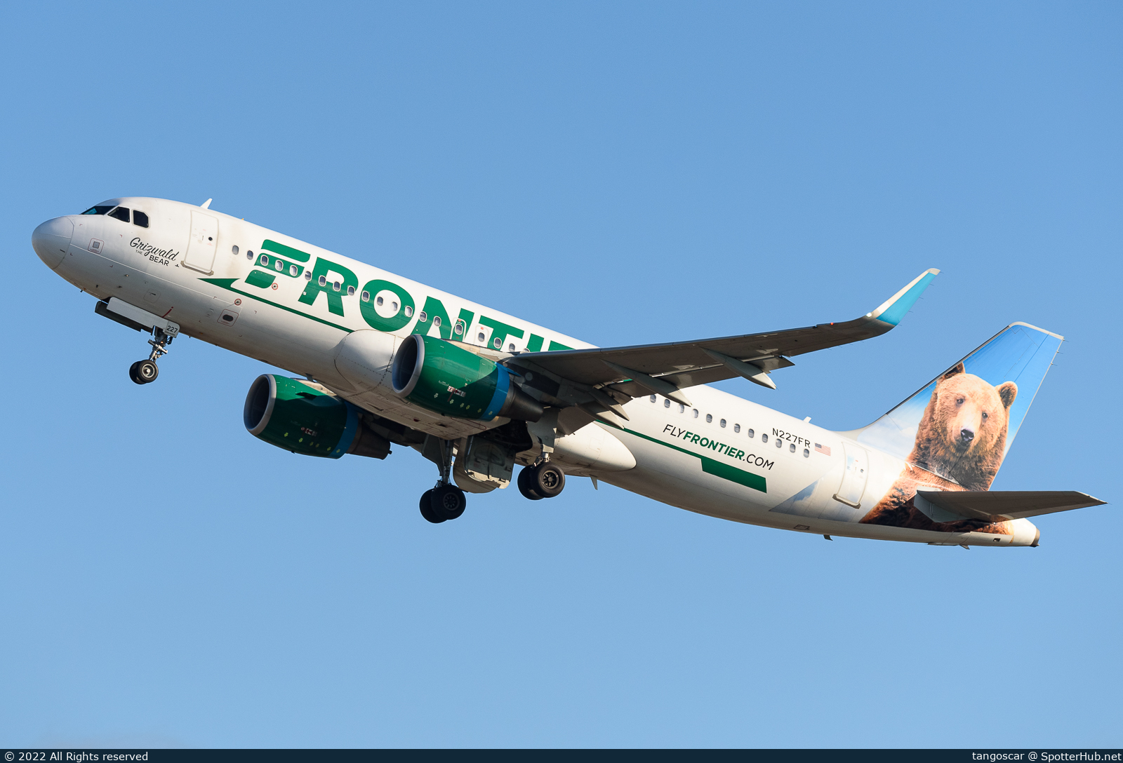 Photo of N227FR - Airbus A320-214 operated by Frontier Airlines