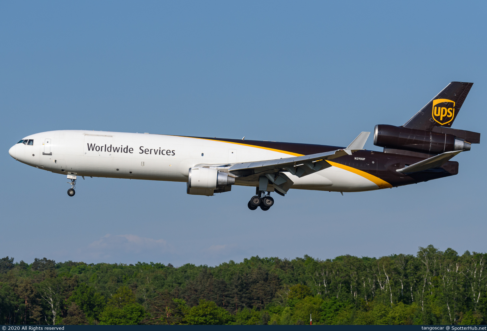 Photo of N290UP - McDonnell Douglas MD-11(F) operated by UPS United Parcel Service