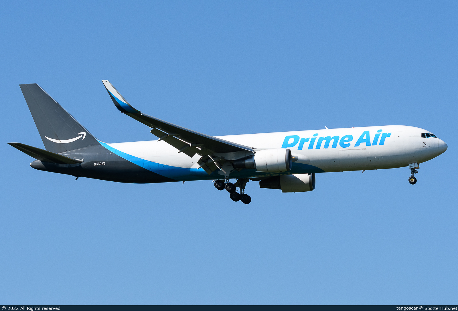 Photo of N389AZ - Boeing 767-323(ER)(BDSF) operated by Amazon Prime Air (opb Air Transport International)