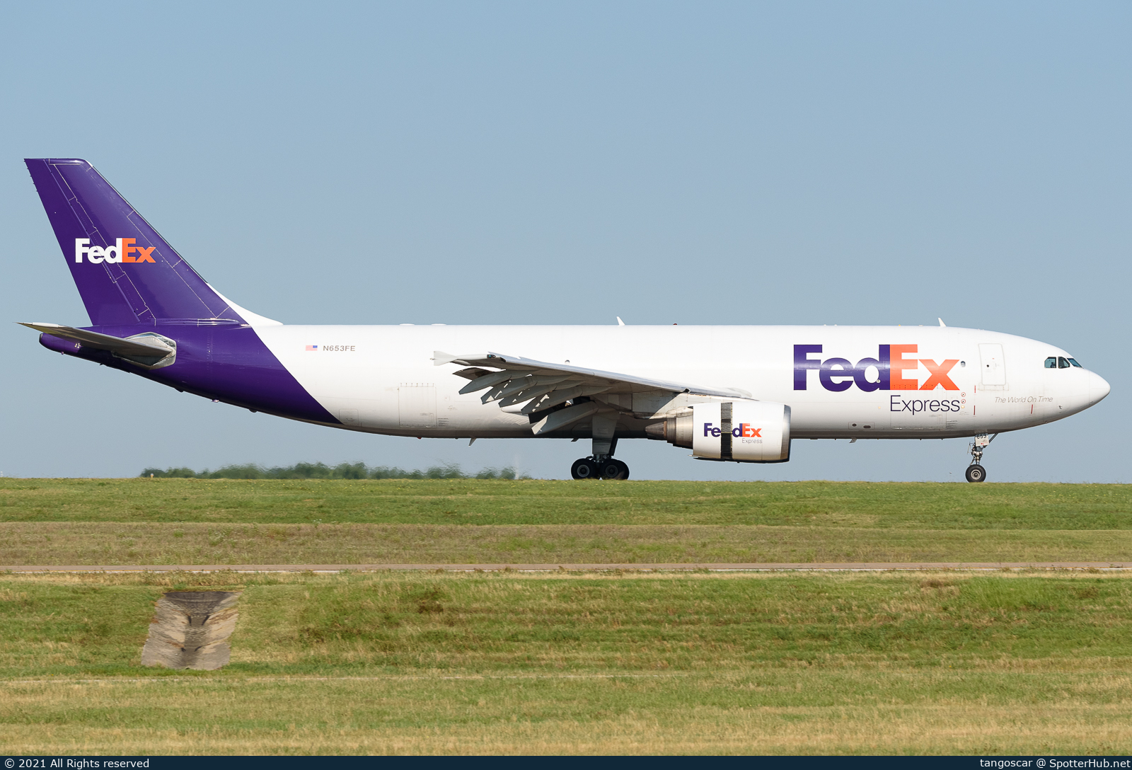 Photo of N653FE - Airbus A300F4-605R operated by FedEx