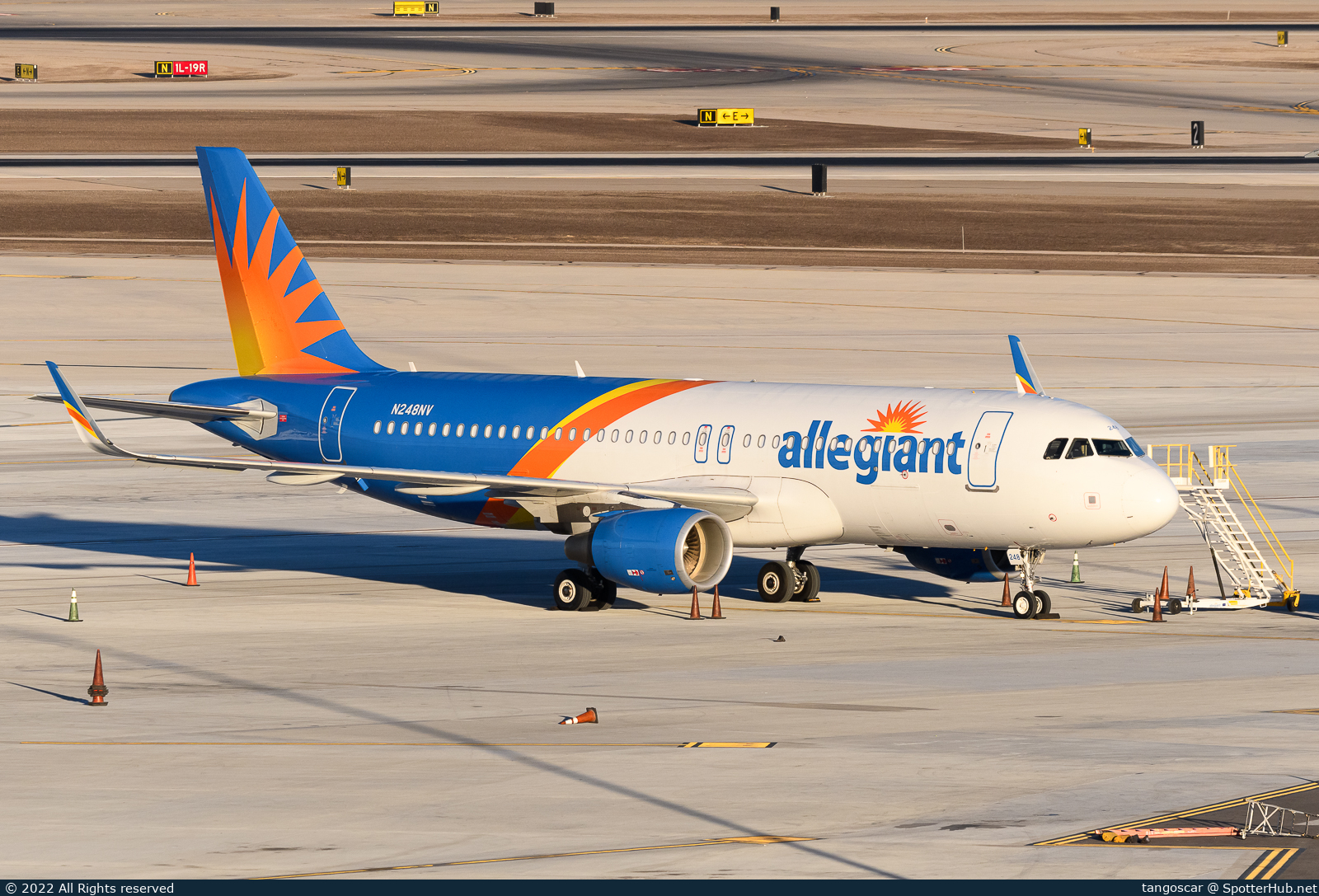 Photo of N248NV - Airbus A320-214 operated by Allegiant Air
