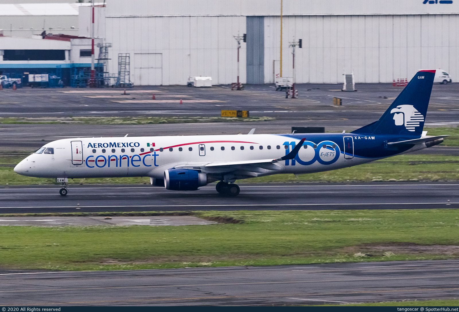 Photo of XA-GAW - Embraer ERJ-190LR operated by Aeroméxico Connect