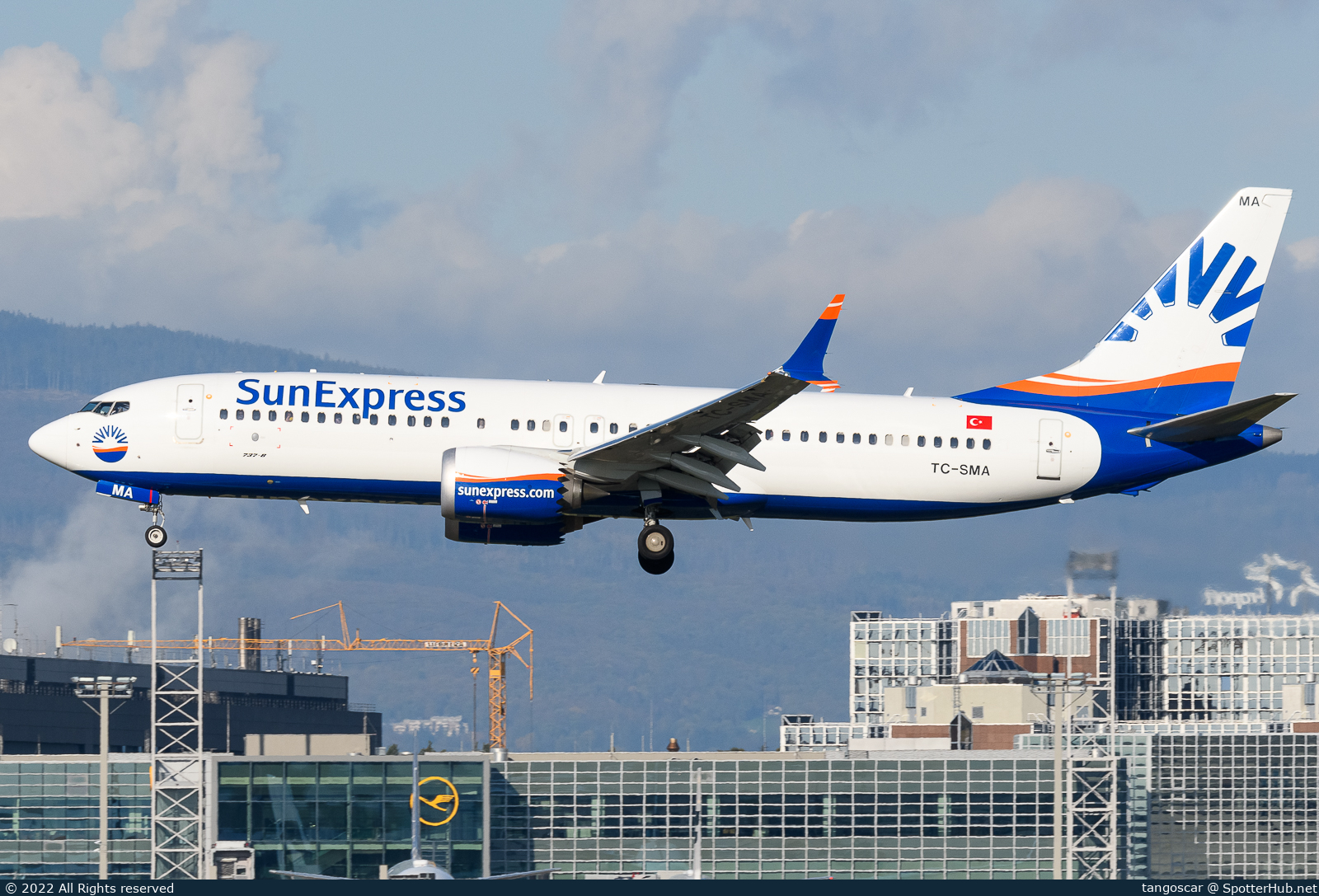Photo of TC-SMA - Boeing 737 MAX 8 operated by SunExpress