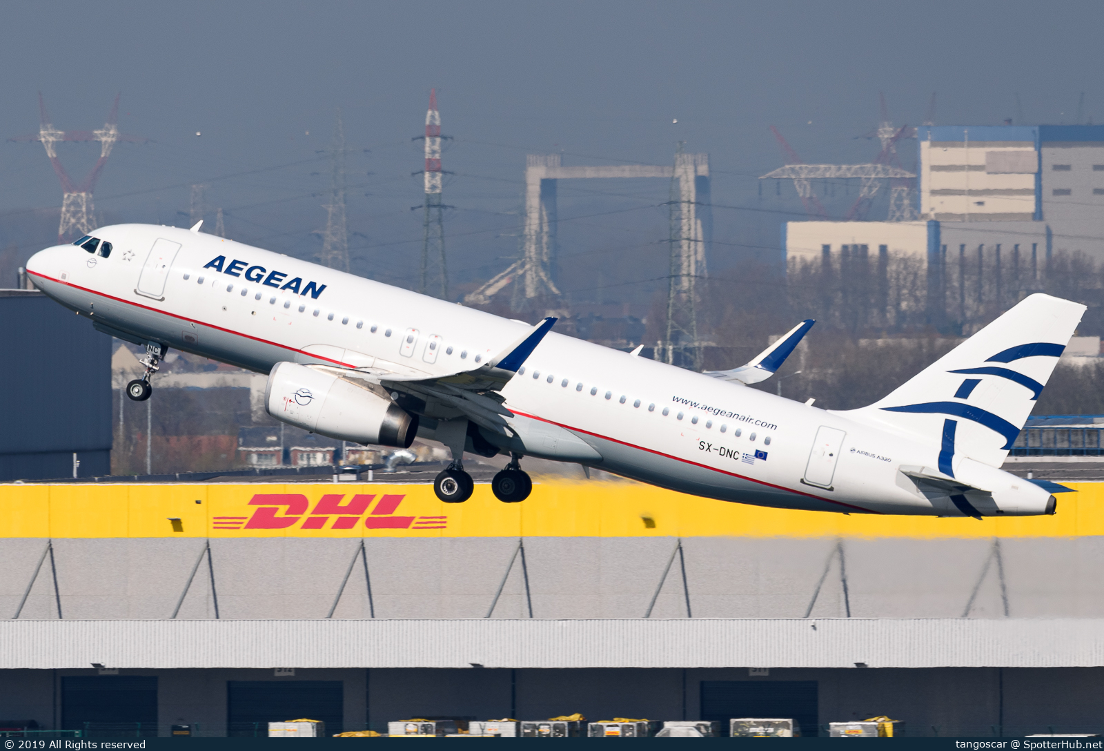 Photo of SX-DNC - Airbus A320-232 operated by Aegean Airlines