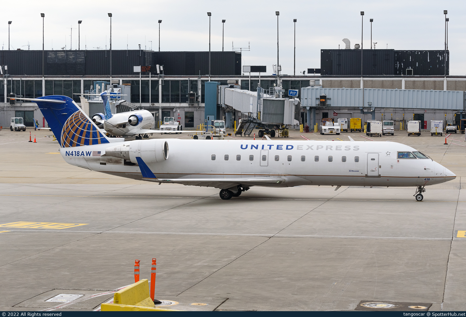 Photo of N418AW - Bombardier CRJ-200LR operated by United Express (opb Air Wisconsin)