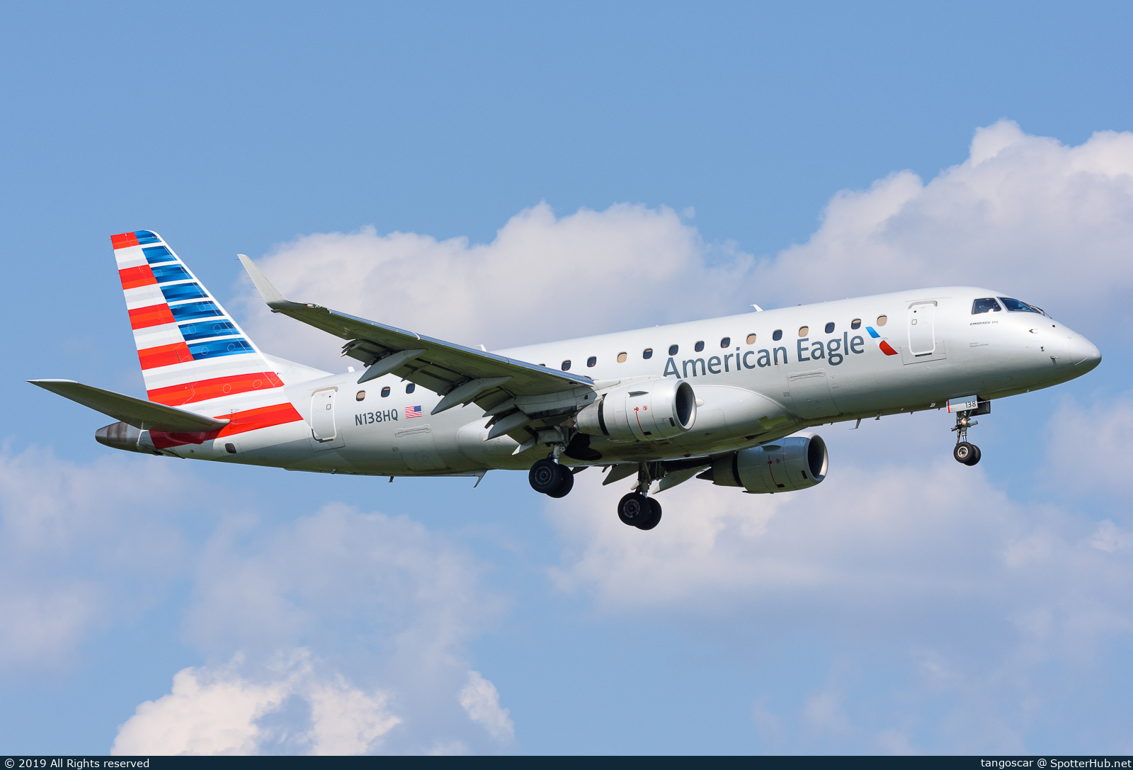 Photo of N138HQ - Embraer ERJ-175LR operated by American Eagle (opb Republic Airways)