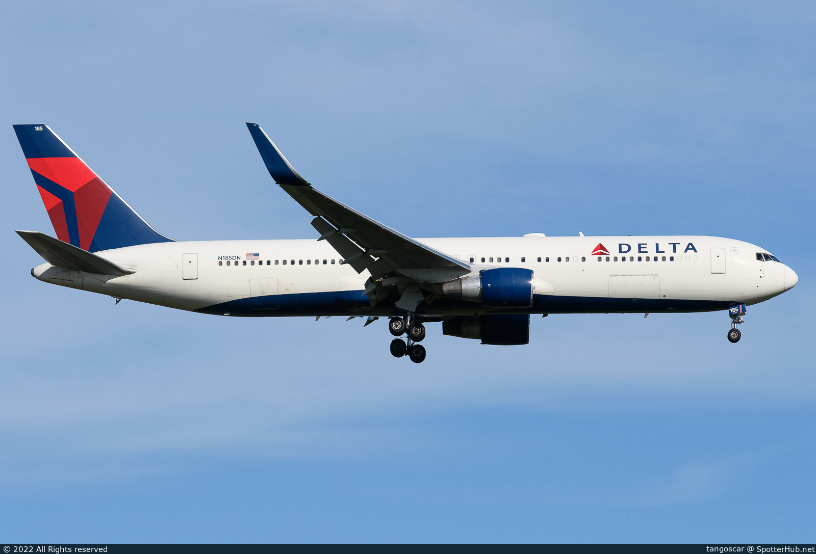 Photo of N185DN - Boeing 767-332(ER) operated by Delta Air Lines