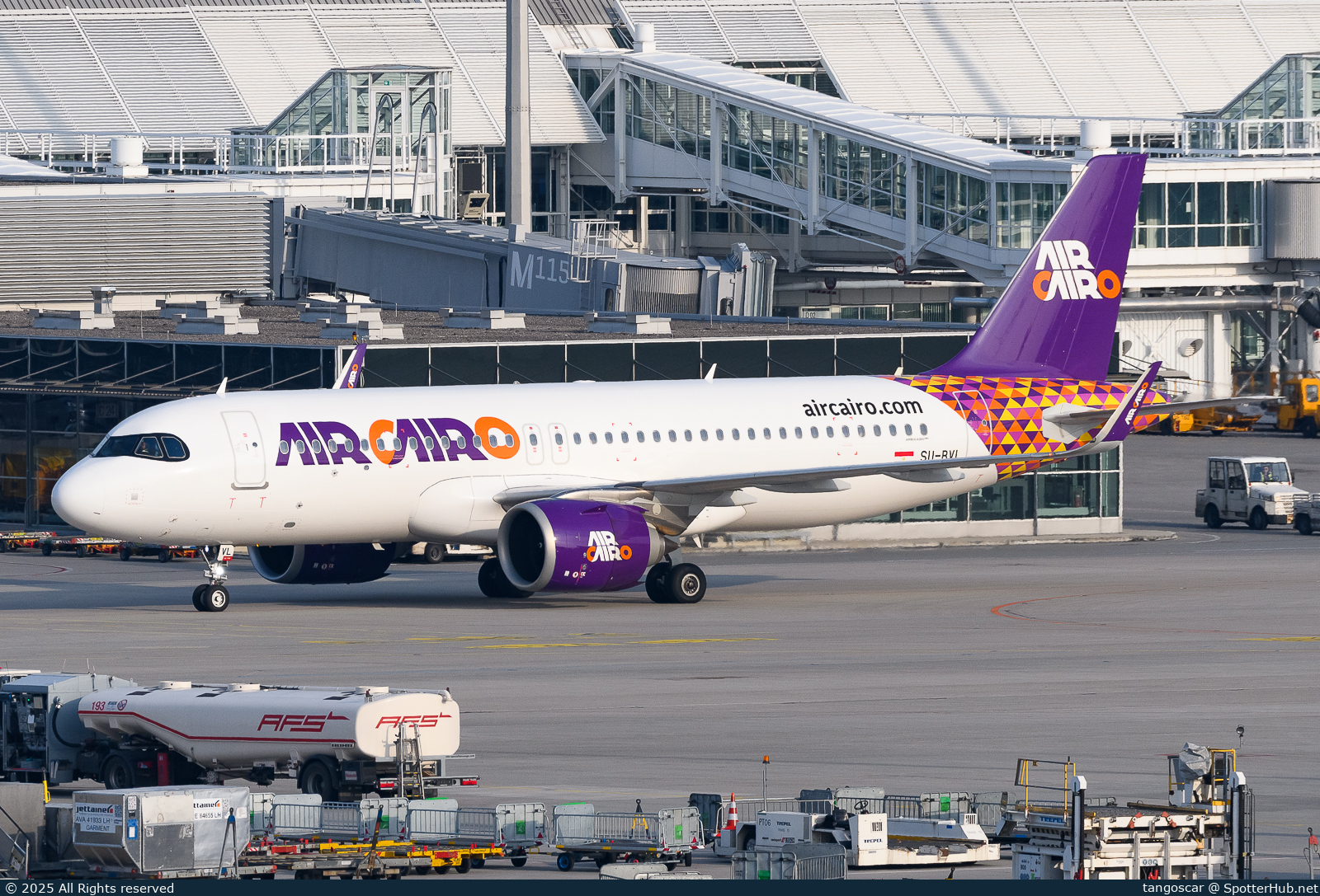 Photo of SU-BVL - Airbus A320-251N operated by Air Cairo
