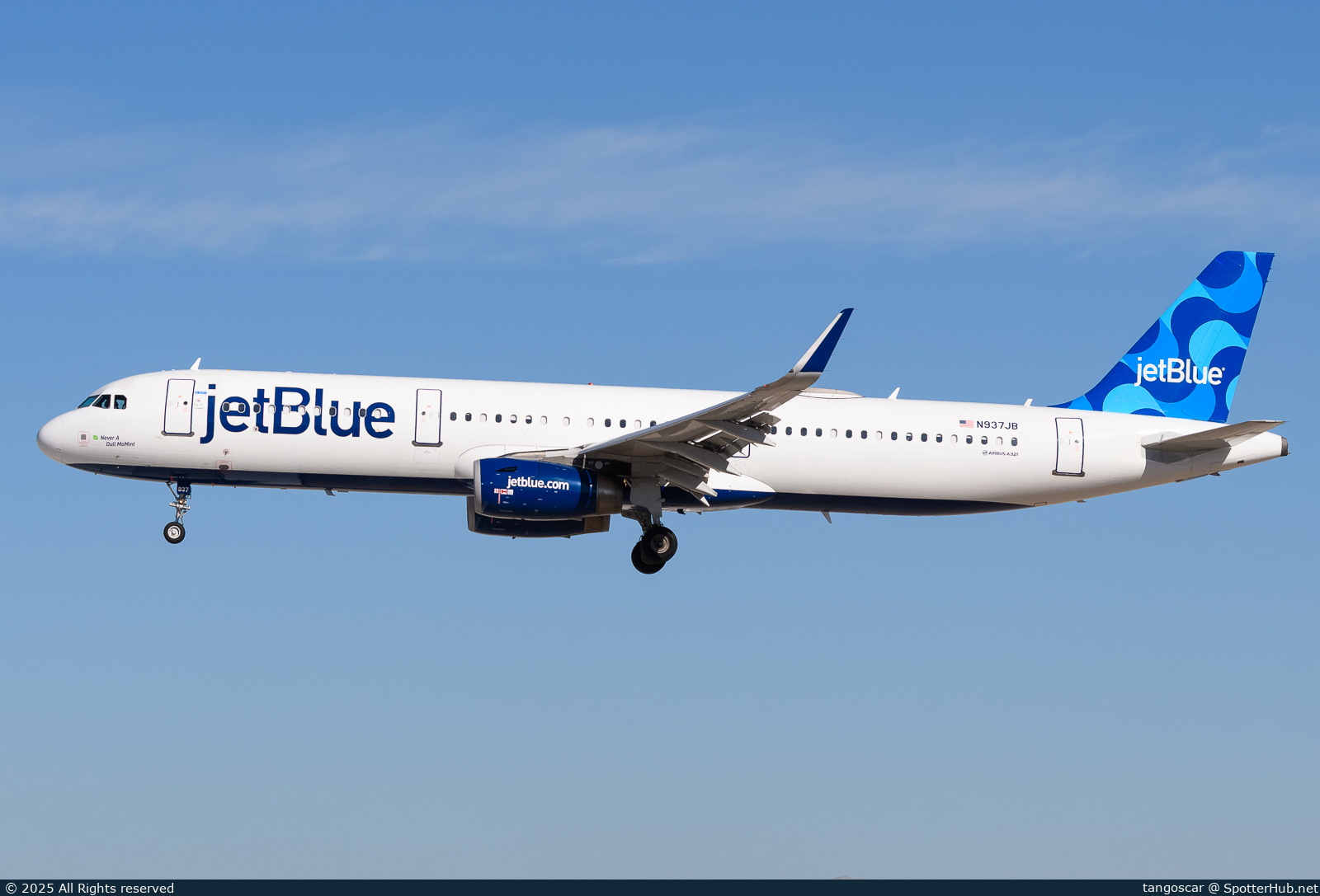 Photo of N937JB - Airbus A321-231 operated by jetBlue Airways