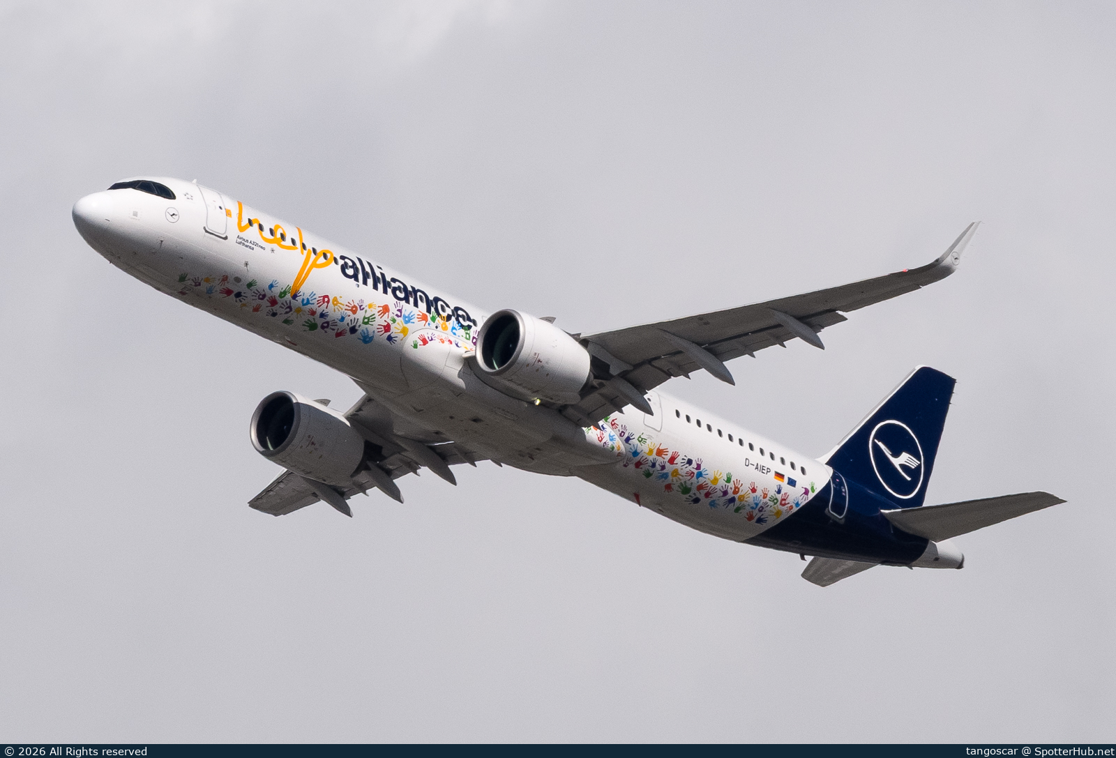 Photo of D-AIEP - Airbus A321-271NX operated by Lufthansa
