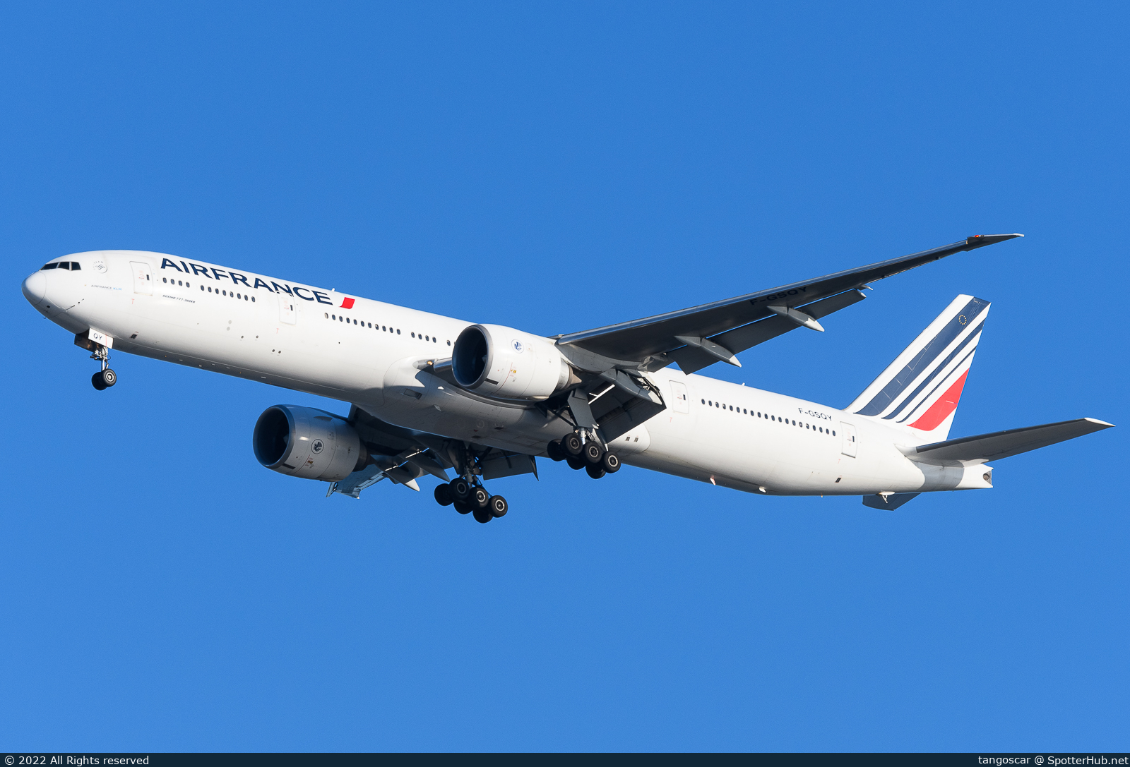 Photo of F-GSQY - Boeing 777-328(ER) operated by Air France