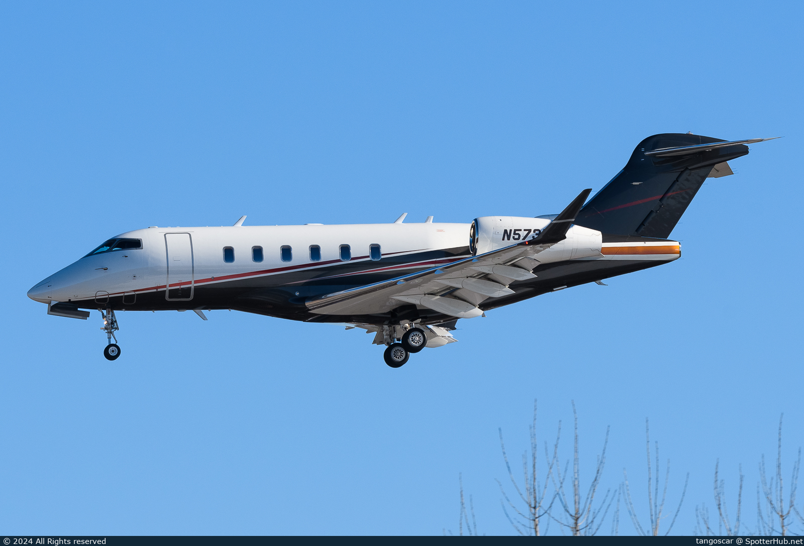 Photo of N573FX - Bombardier Challenger 350 operated by Flexjet