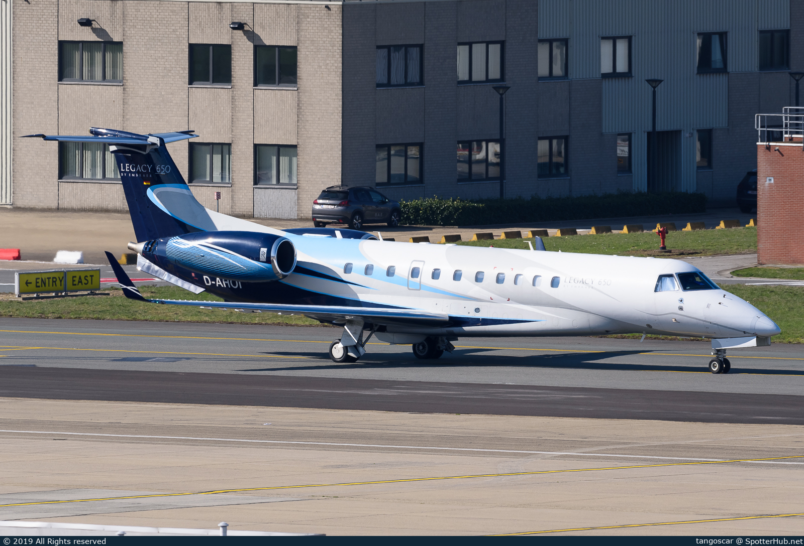 Photo of D-AHOI - Embraer Legacy 650 operated by Air Hamburg