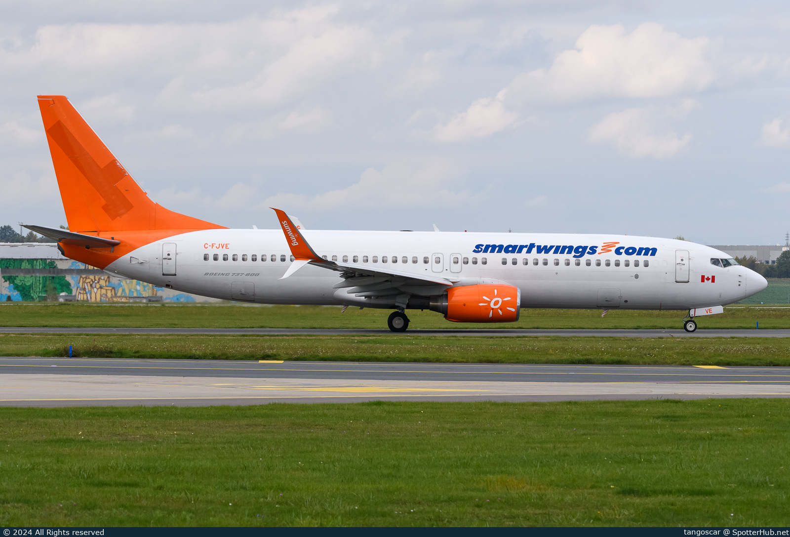 Photo of C-FJVE - Boeing 737-8DC operated by SmartWings (opb Sunwing Airlines)
