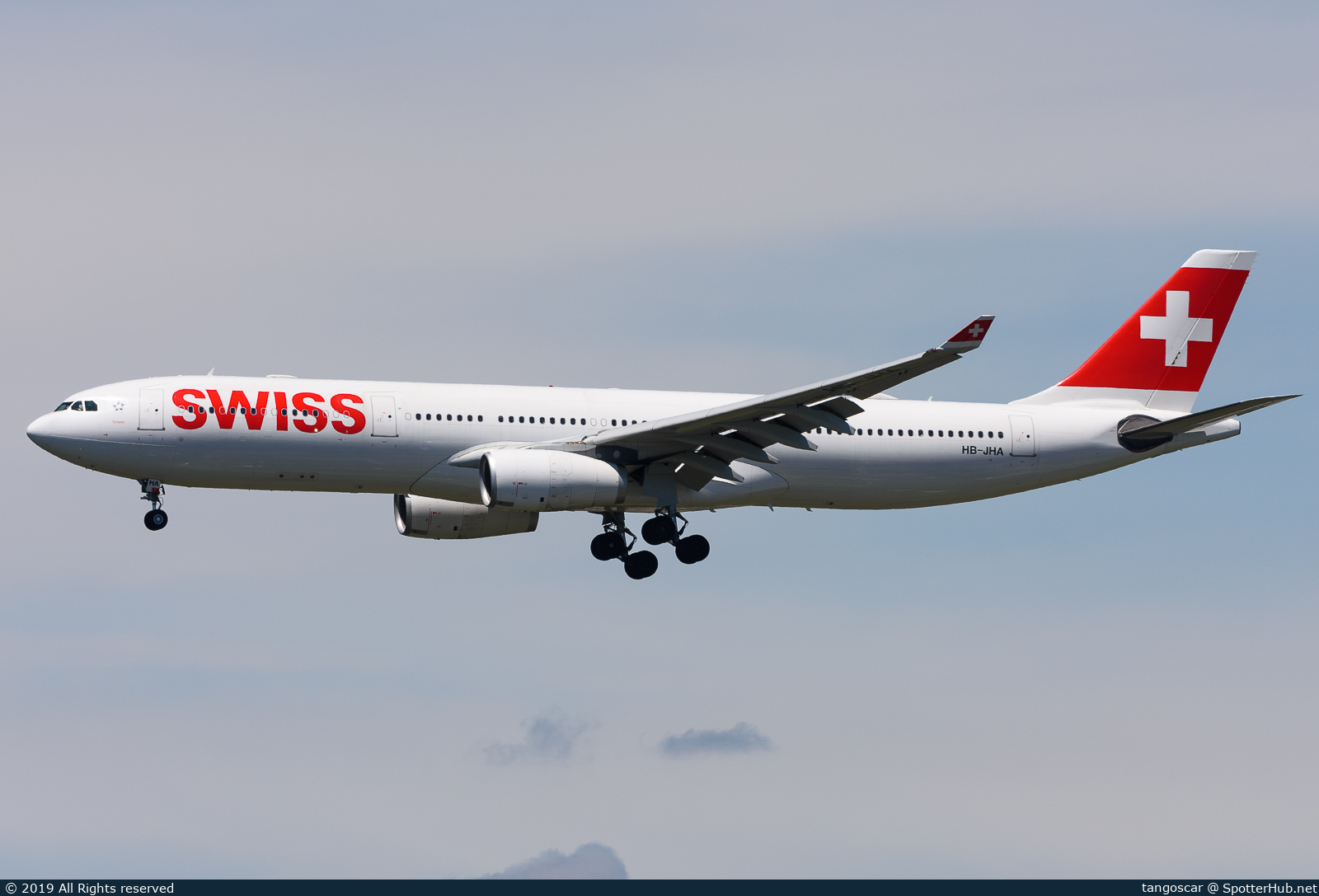 Photo of HB-JHA - Airbus A330-343 operated by Swiss International Air Lines